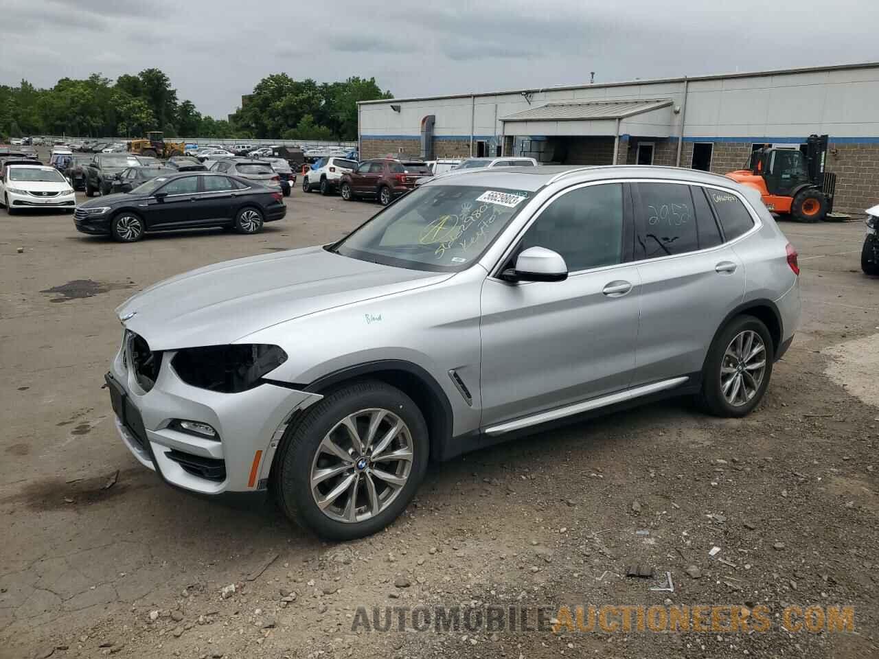 5UXTR9C59JLD70556 BMW X3 2018