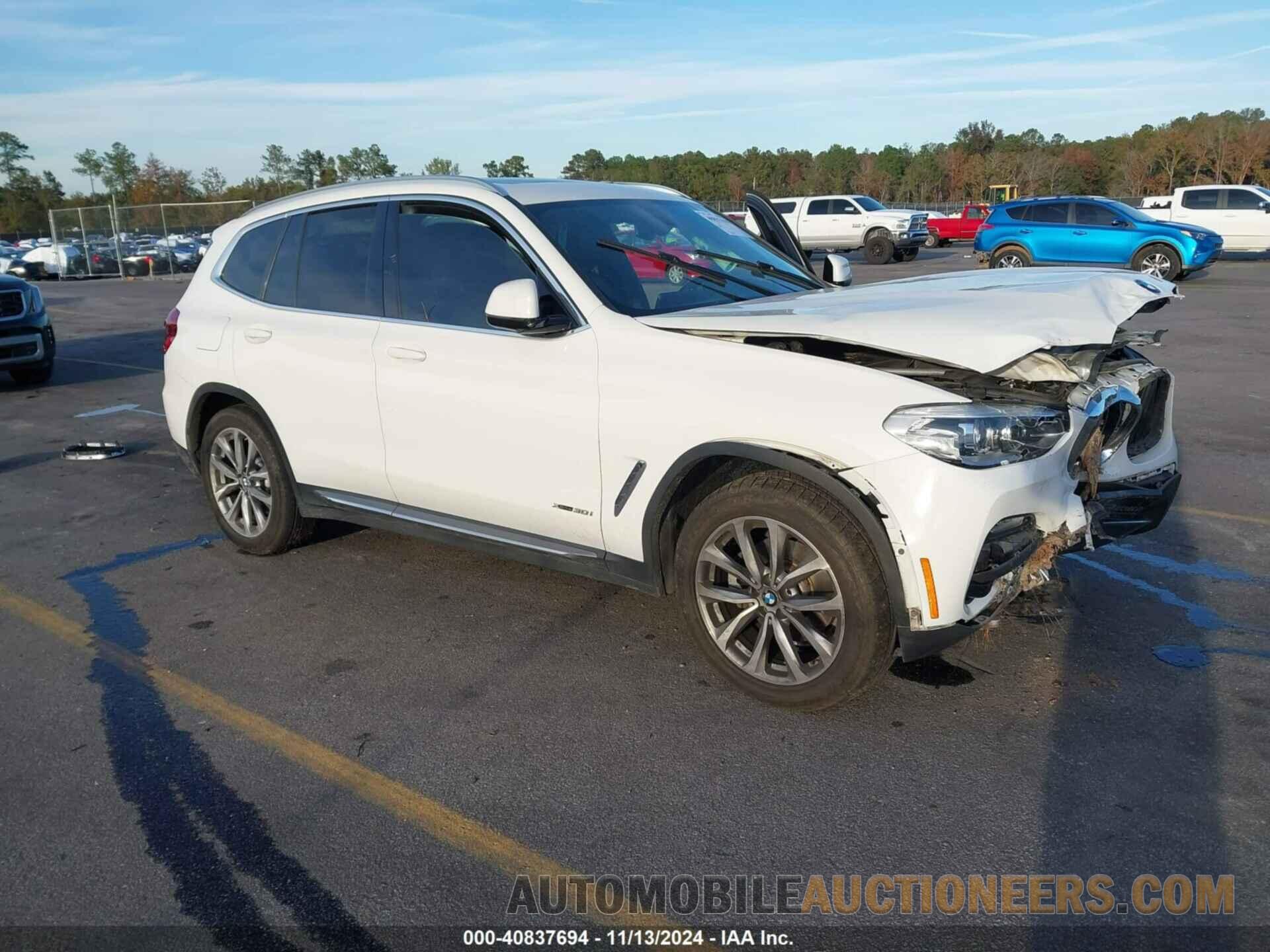 5UXTR9C5XJLC77142 BMW X3 2018