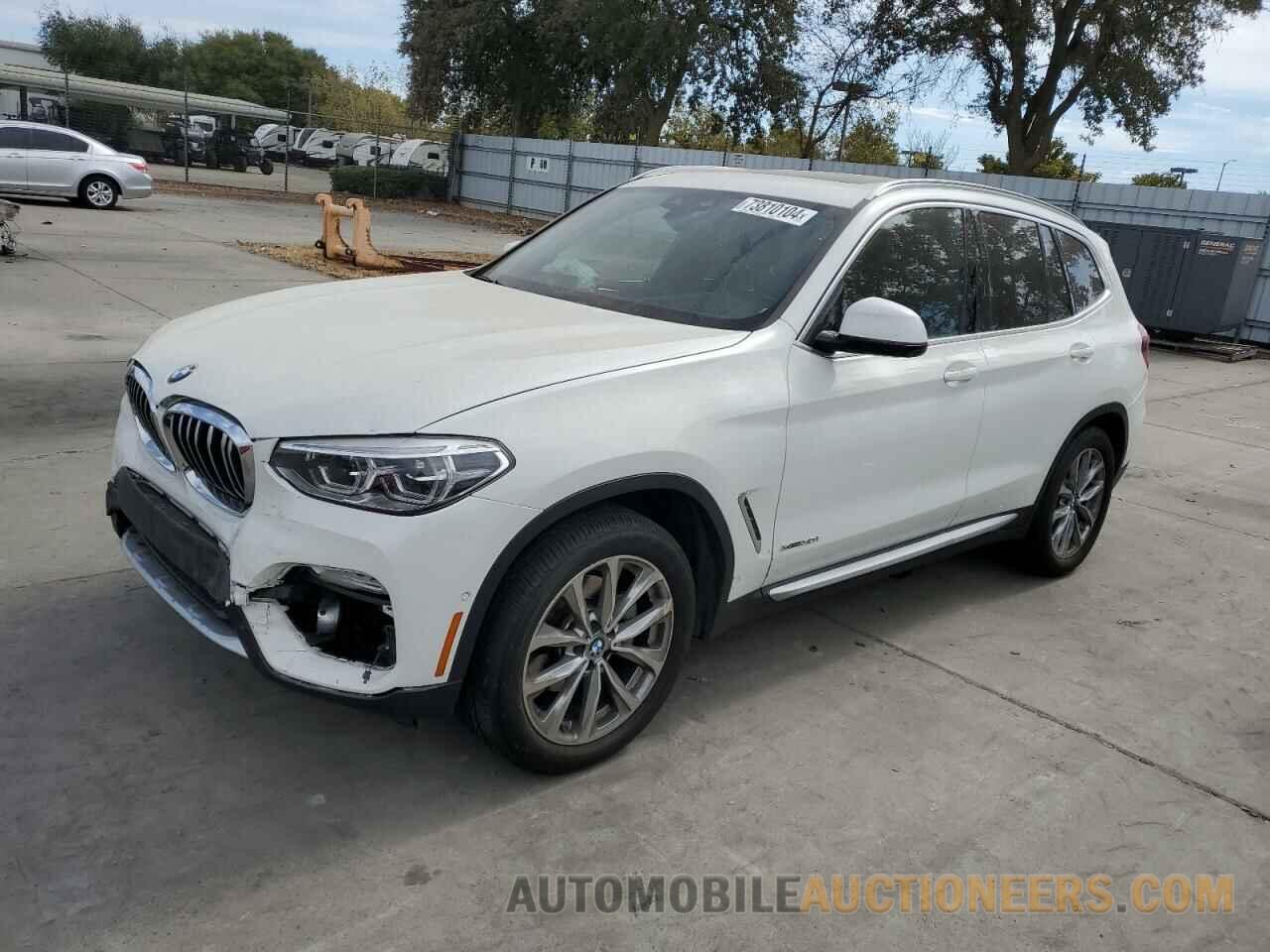 5UXTR9C5XJLC79893 BMW X3 2018