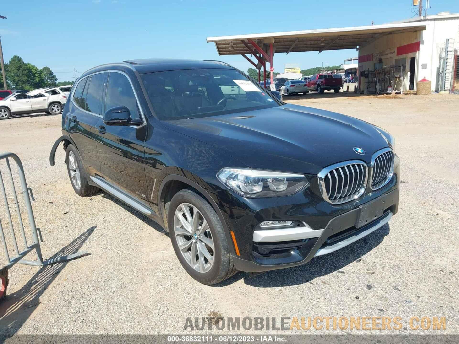 5UXTR9C5XJLD63373 BMW X3 2018