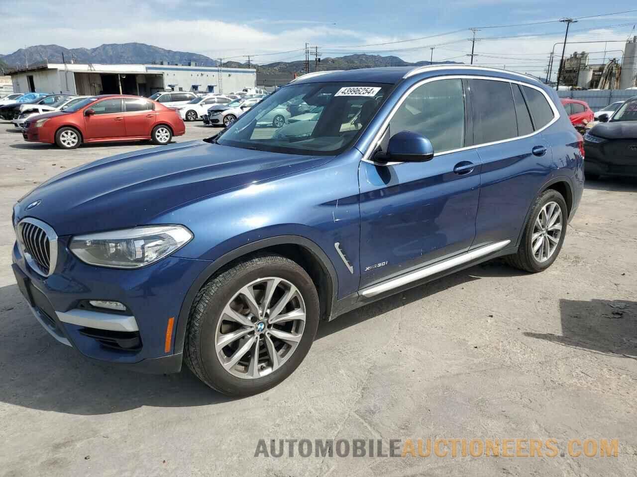 5UXTR9C5XJLD66063 BMW X3 2018