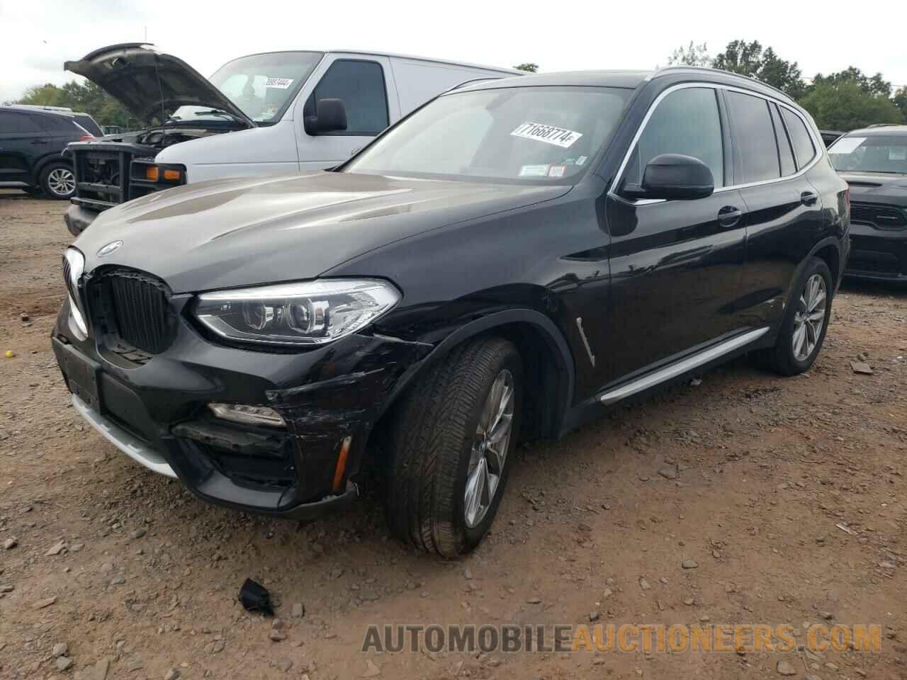 5UXTR9C5XJLD67570 BMW X3 2018