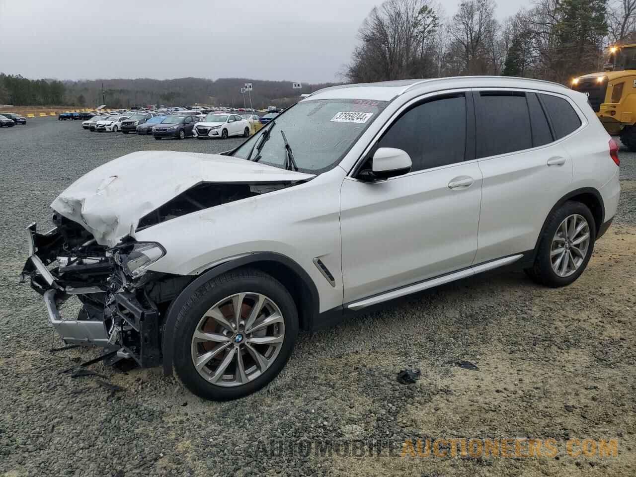 5UXTR9C5XJLD73448 BMW X3 2018