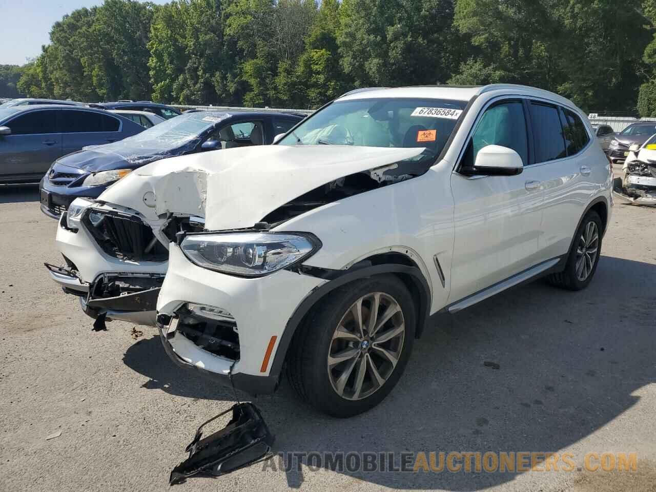 5UXTR9C5XJLD74714 BMW X3 2018