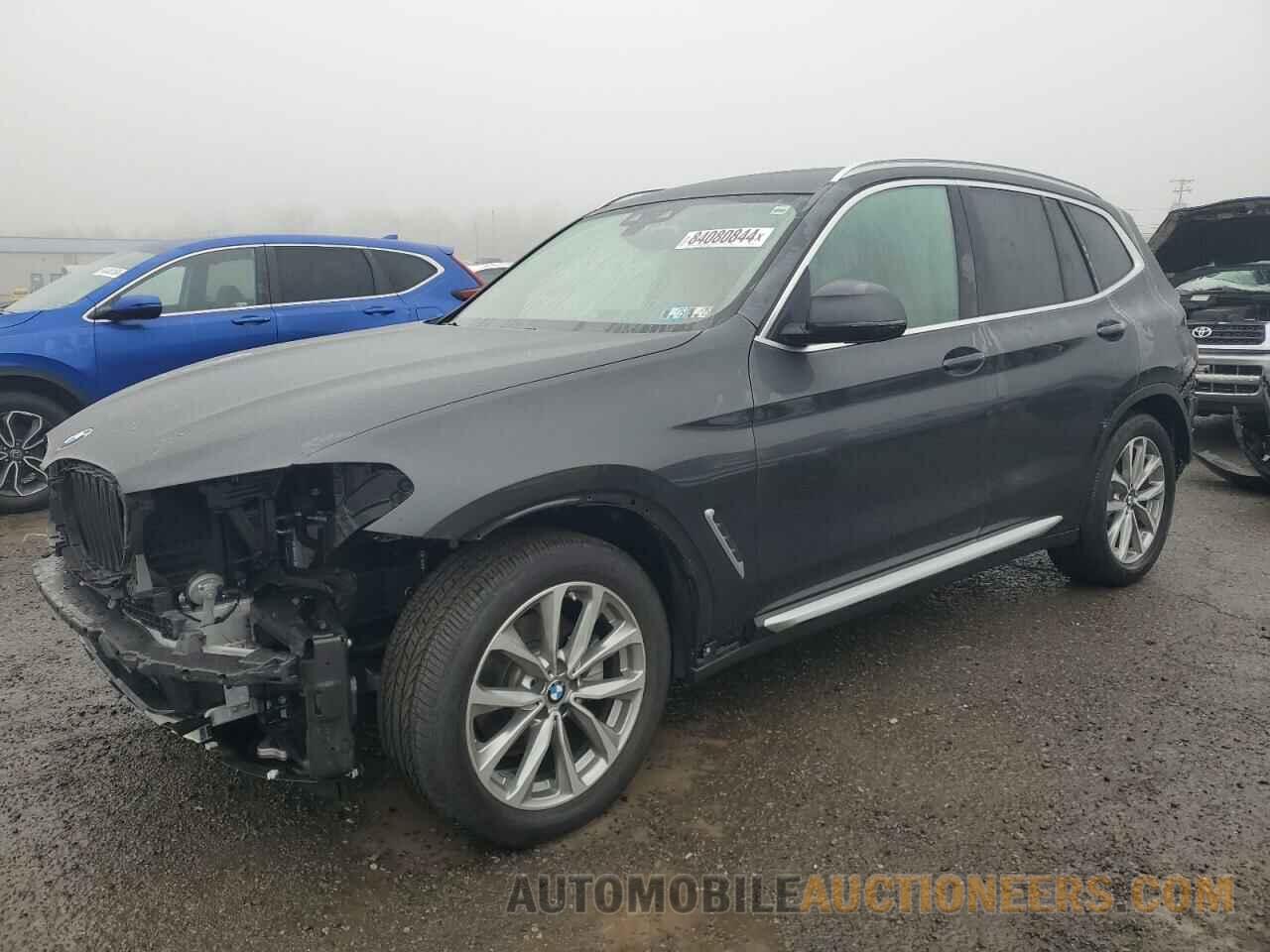 5UXTR9C5XJLD89911 BMW X3 2018