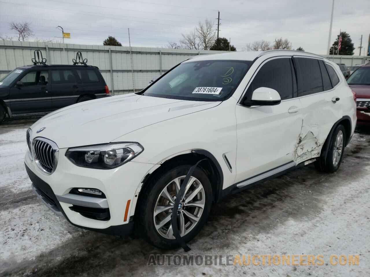 5UXTR9C5XKLD96035 BMW X3 2019