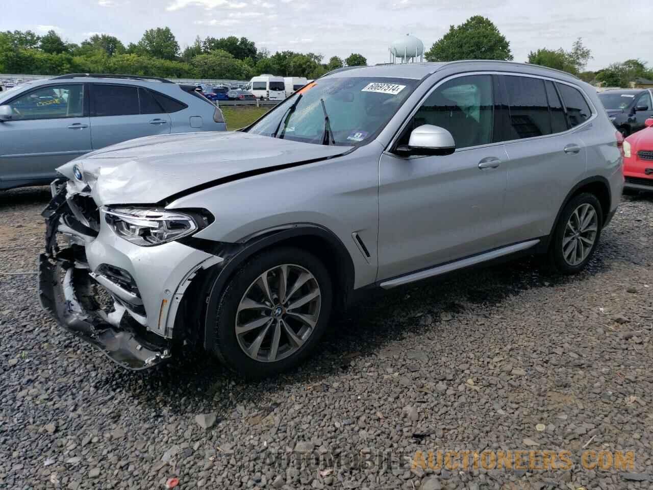 5UXTR9C5XKLE12332 BMW X3 2019