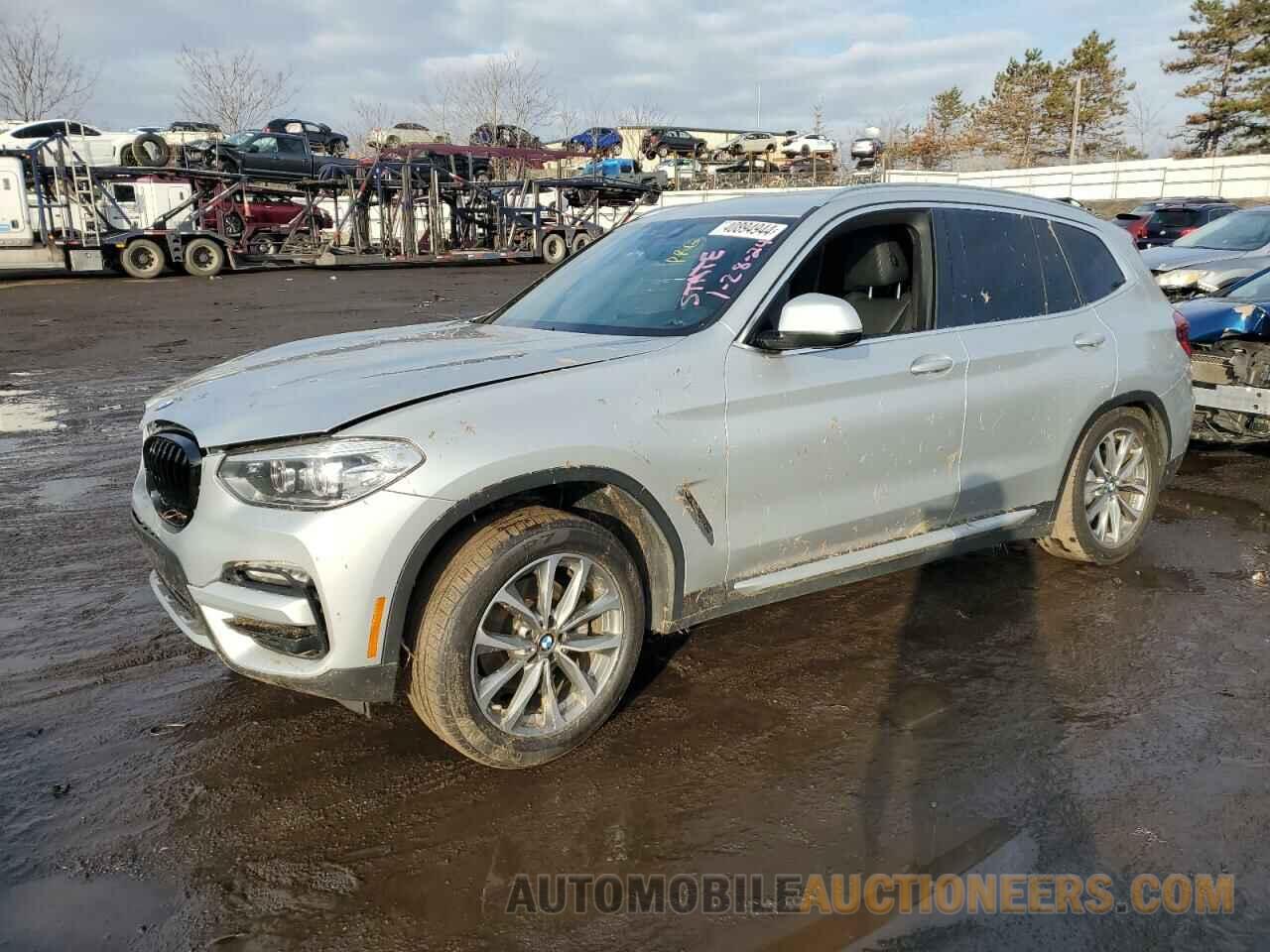 5UXTR9C5XKLE16087 BMW X3 2019