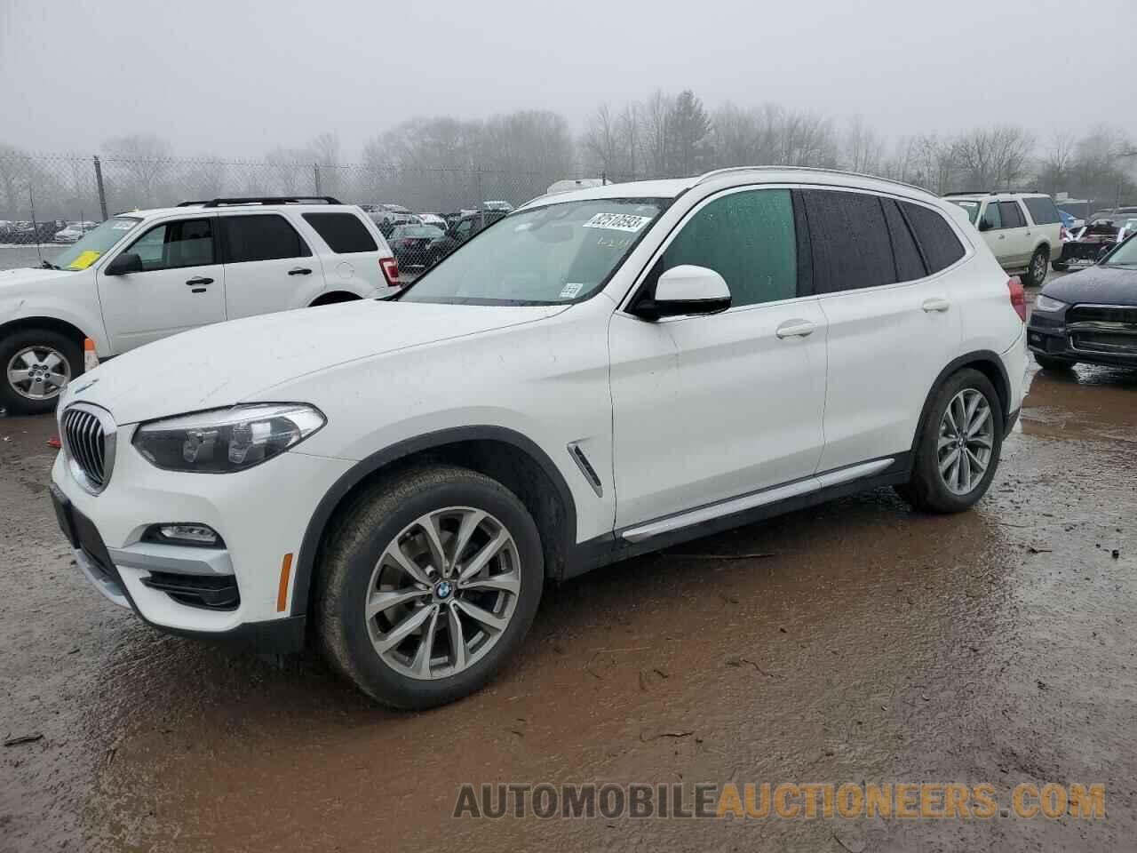 5UXTR9C5XKLE19040 BMW X3 2019