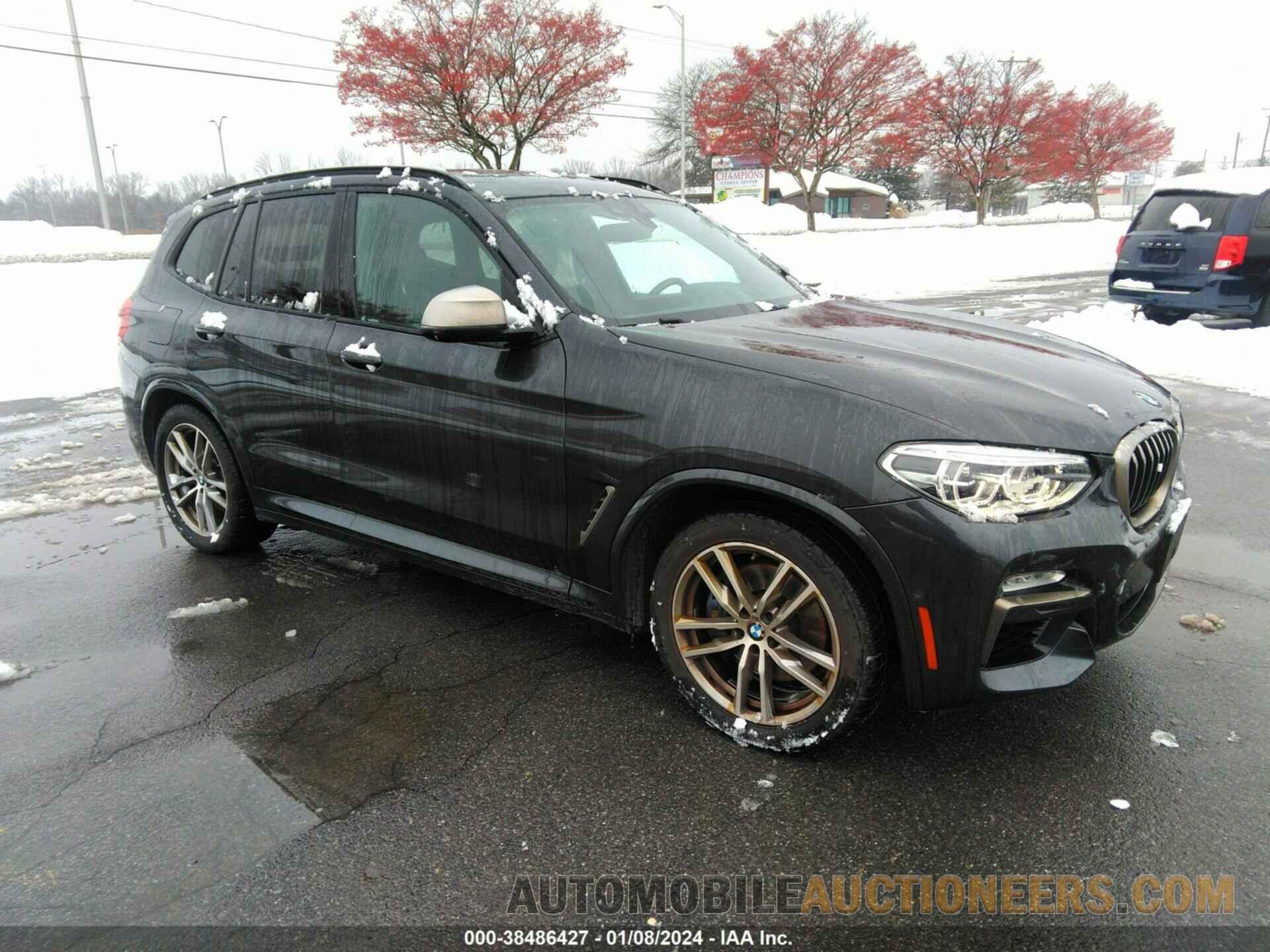 5UXTS3C52J0Y97029 BMW X3 2018