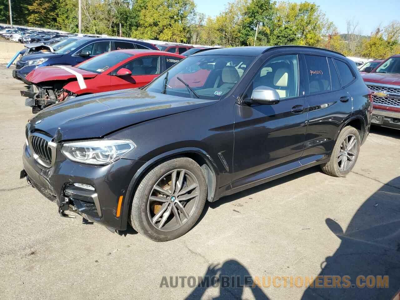 5UXTS3C52J0Y98276 BMW X3 2018