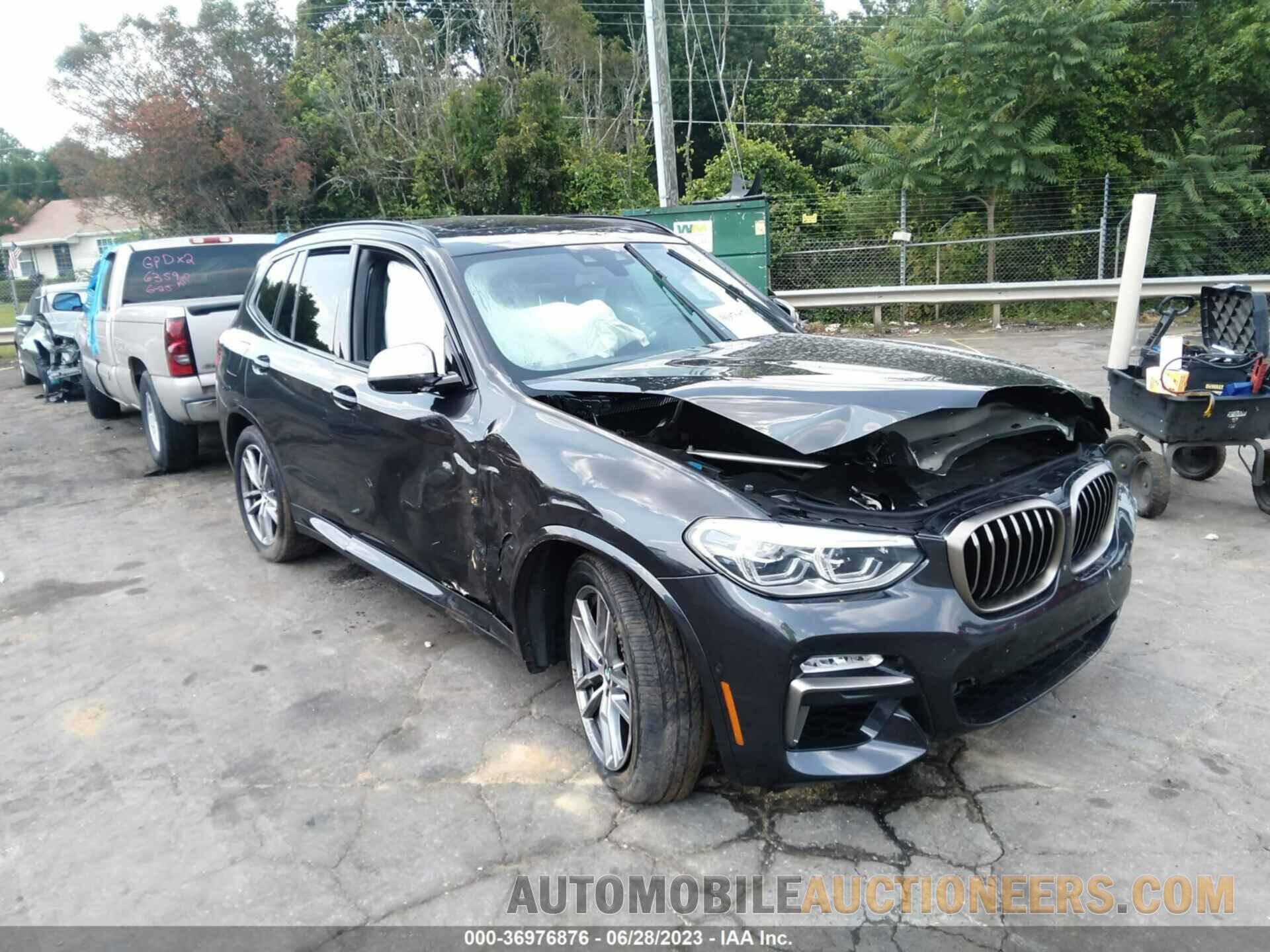 5UXTS3C53J0Y98240 BMW X3 2018