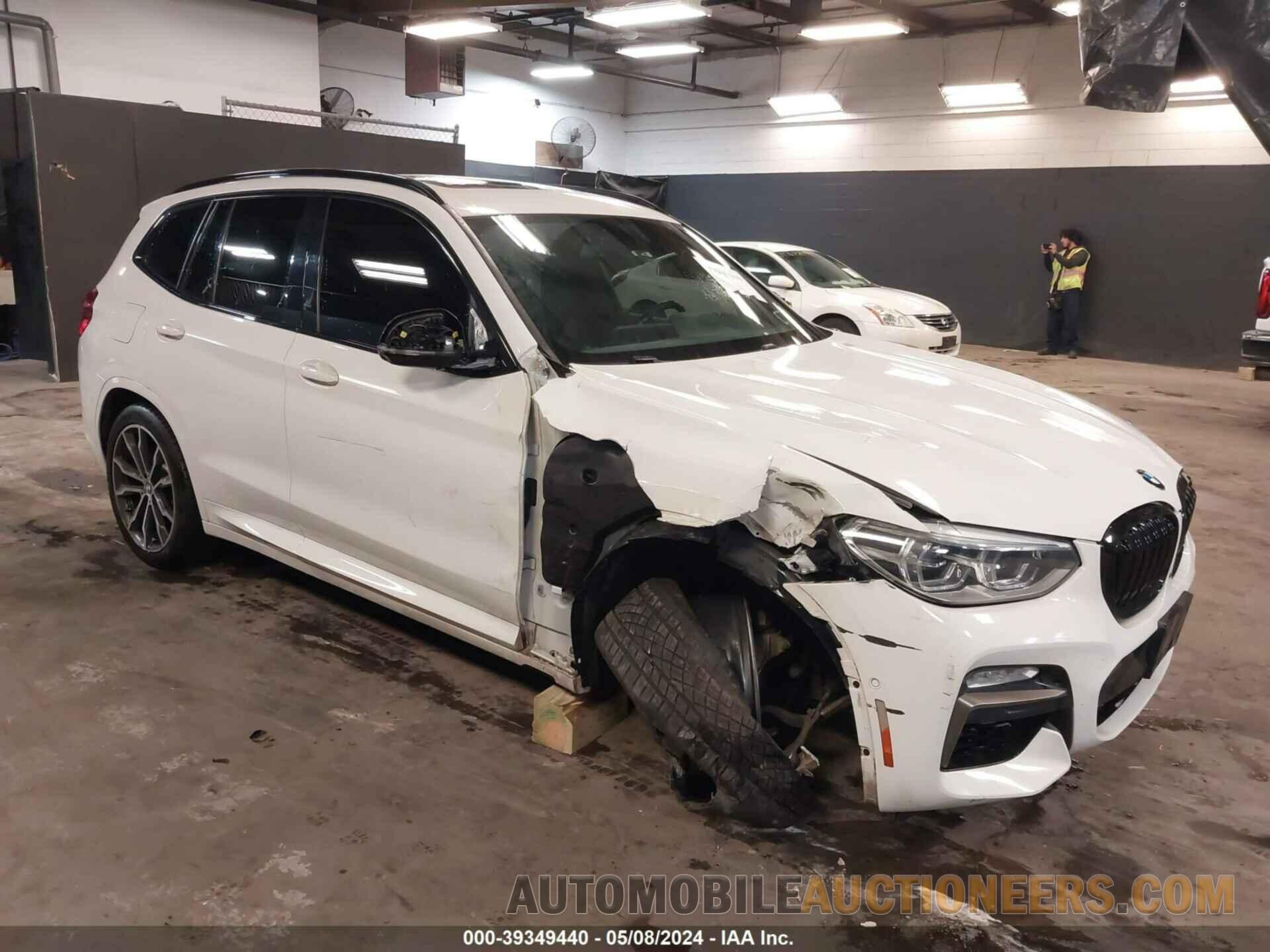 5UXTS3C54J0Y97954 BMW X3 2018