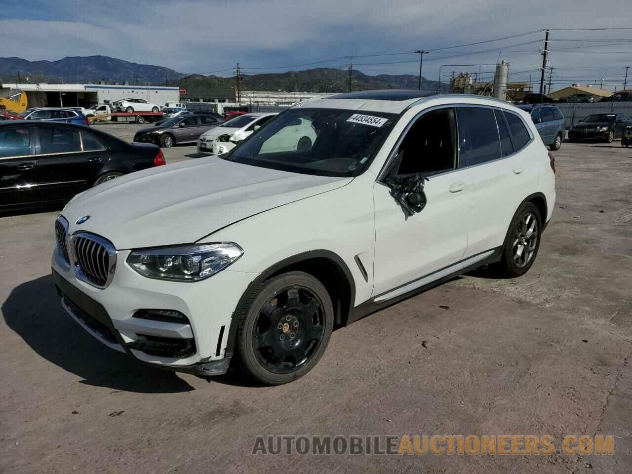 5UXTY5C09M9F57703 BMW X3 2021