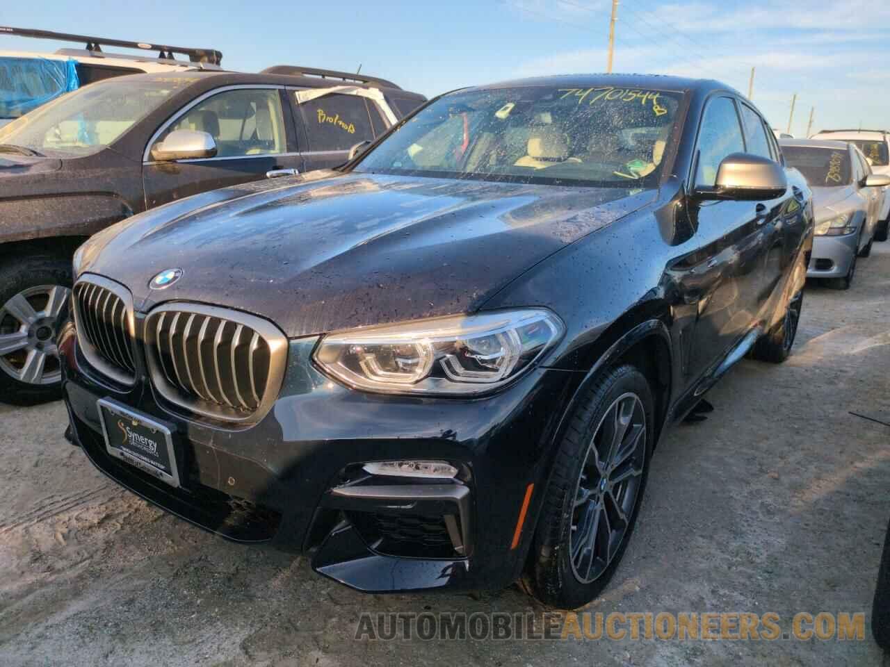 5UXUJ5C59KLJ62521 BMW X4 2019