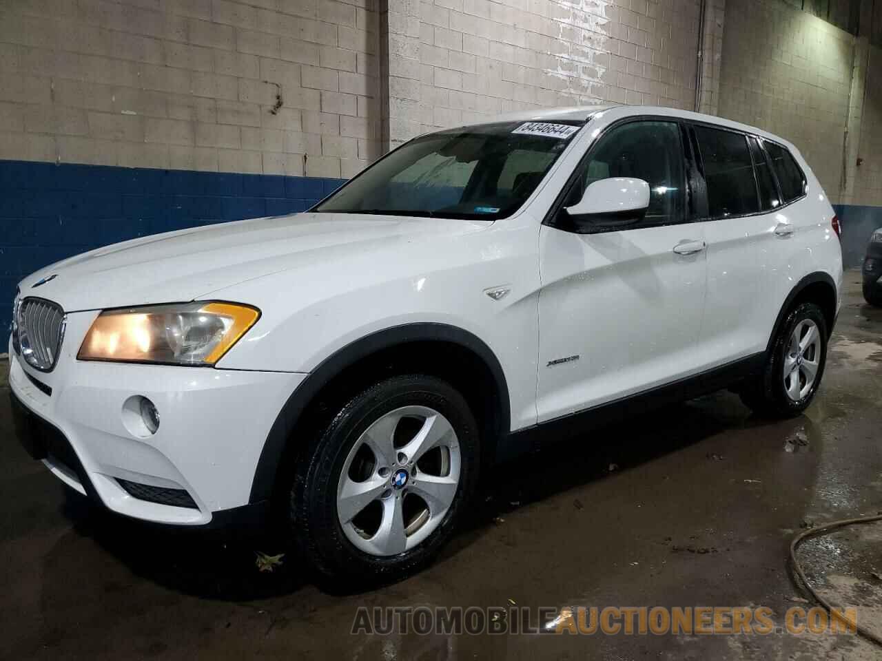 5UXWX5C56BL712359 BMW X3 2011