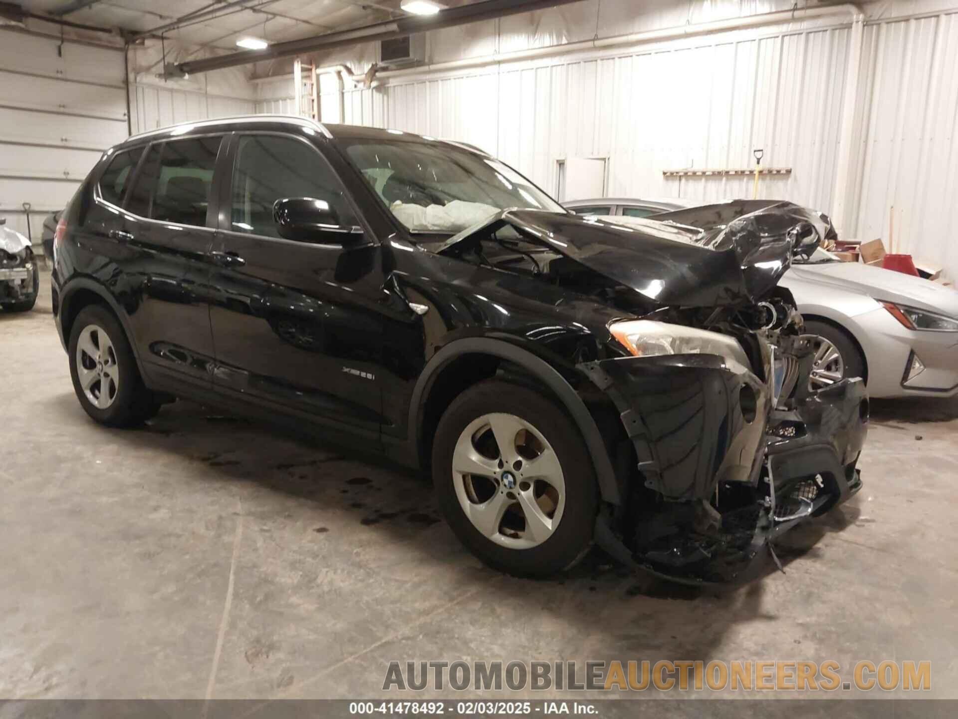 5UXWX5C58BL710077 BMW X3 2011