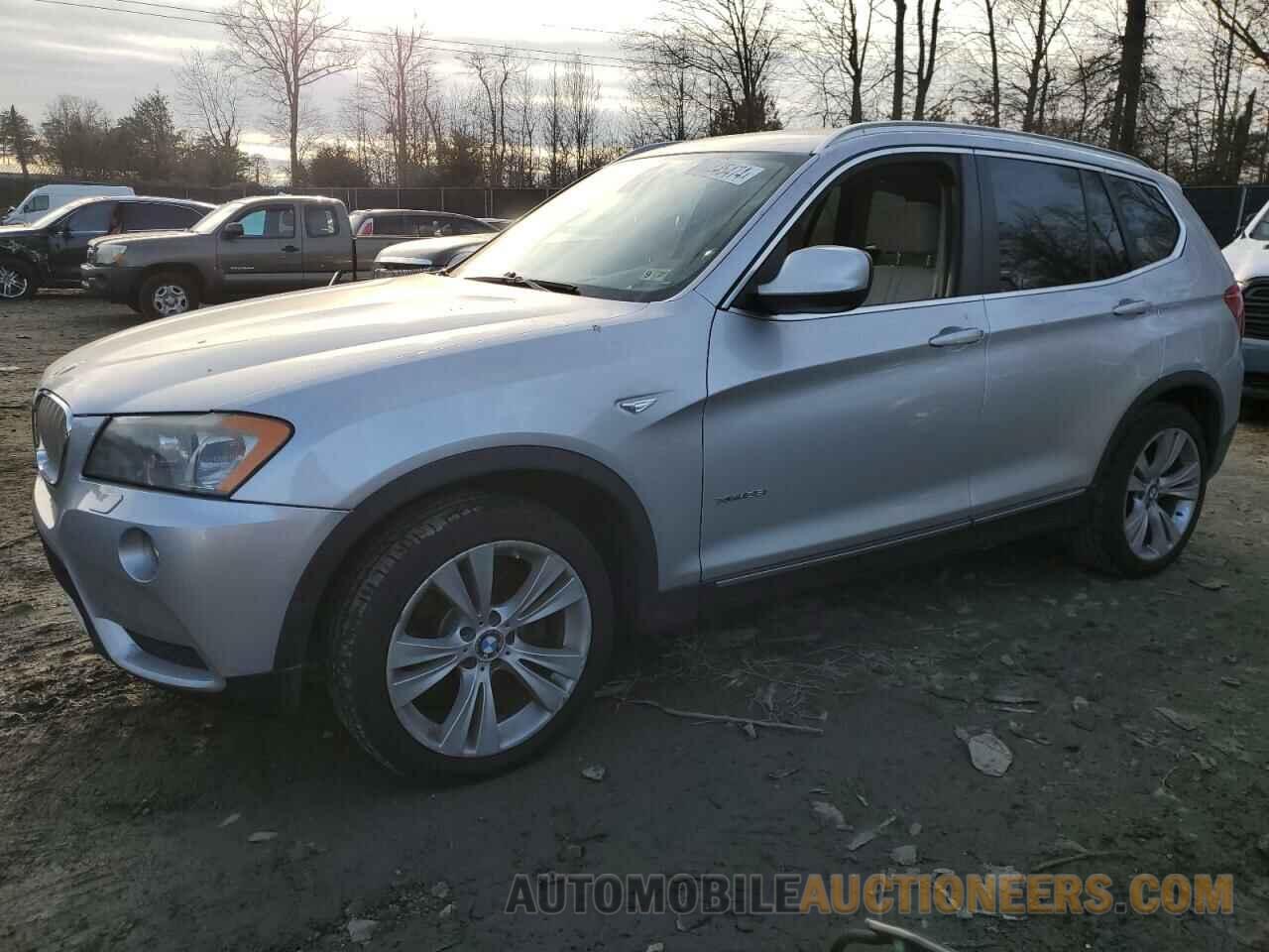 5UXWX7C52BL733592 BMW X3 2011