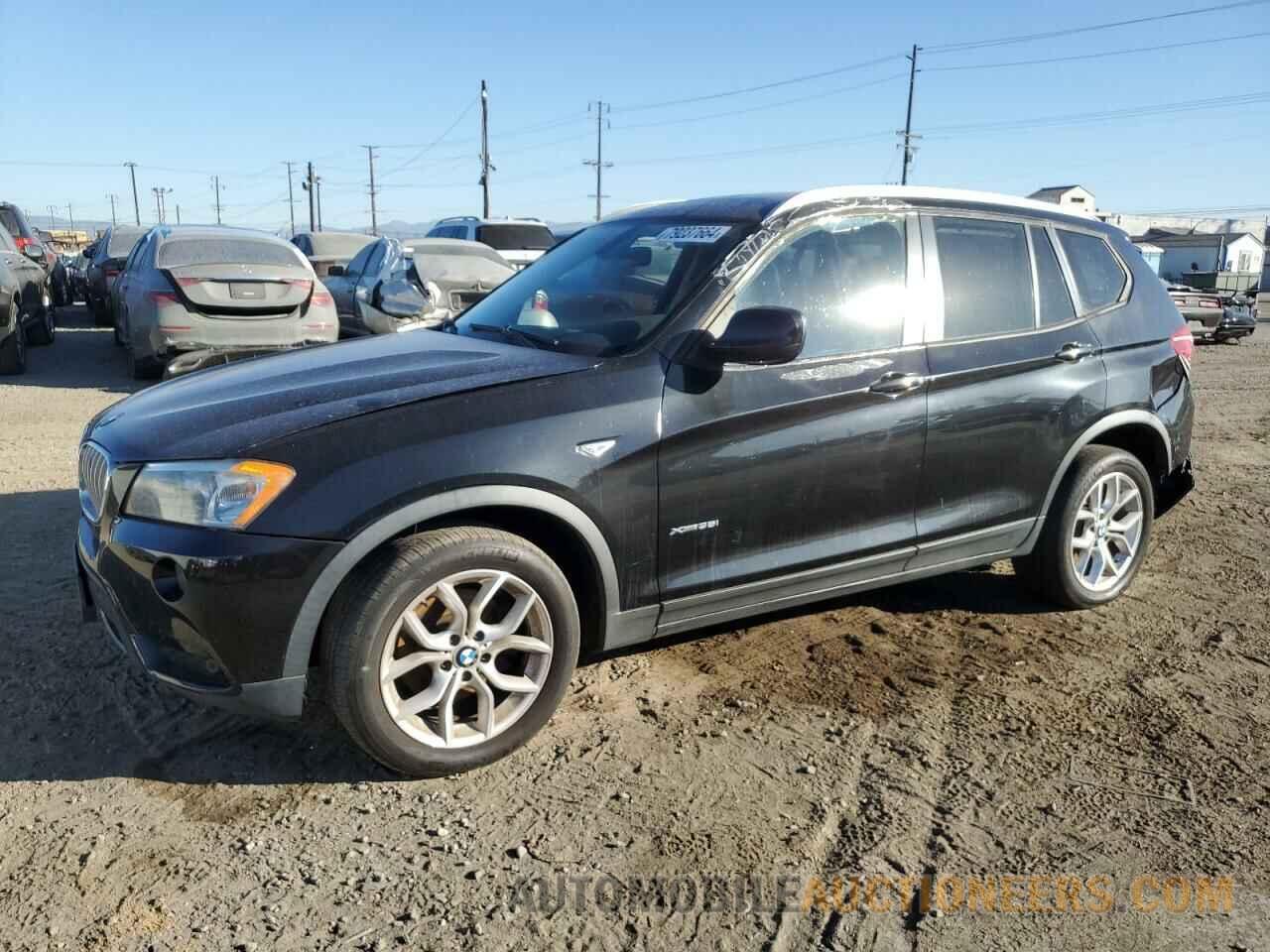 5UXWX7C58BL734911 BMW X3 2011