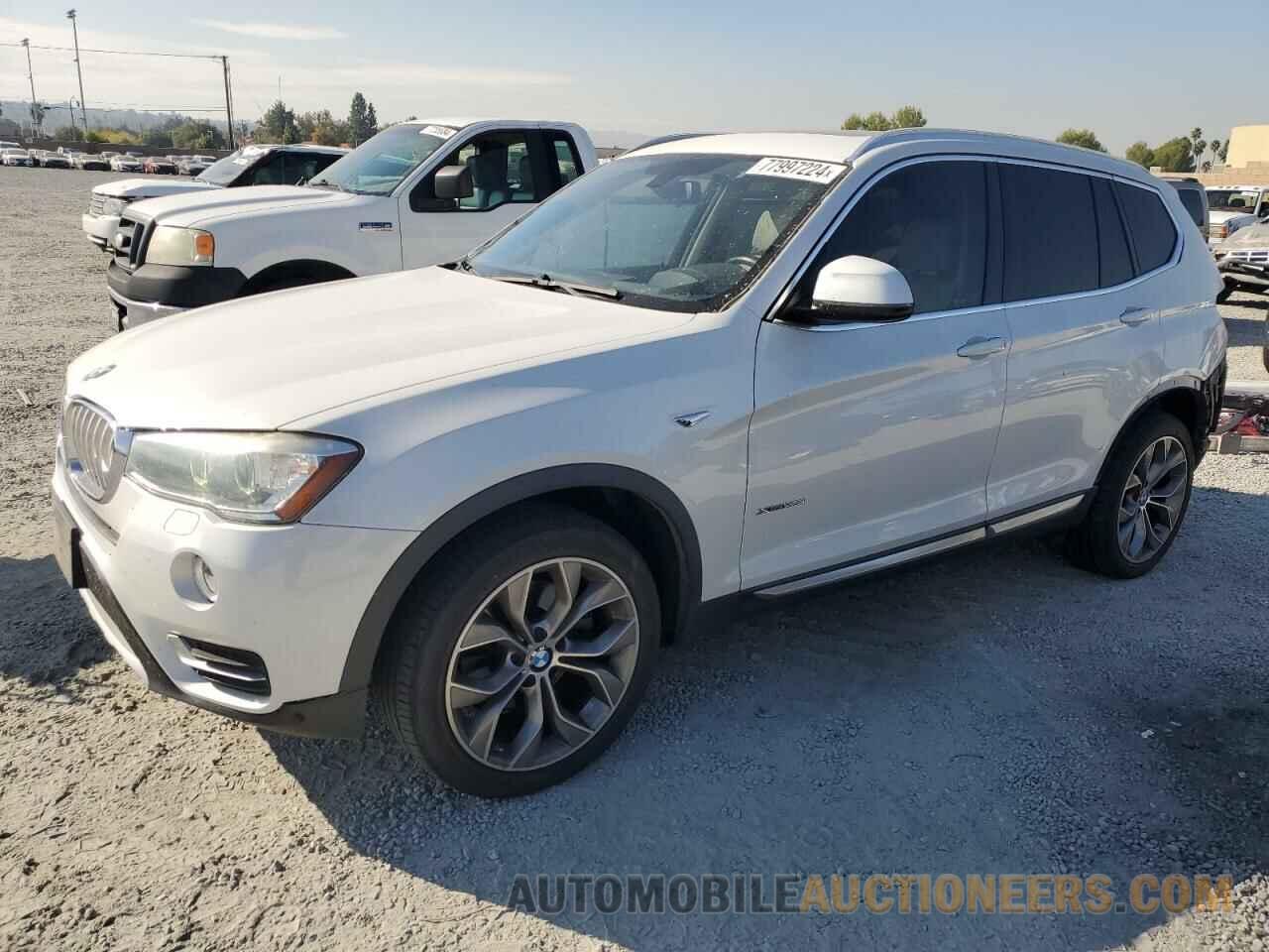 5UXWX7C5XF0K35731 BMW X3 2015