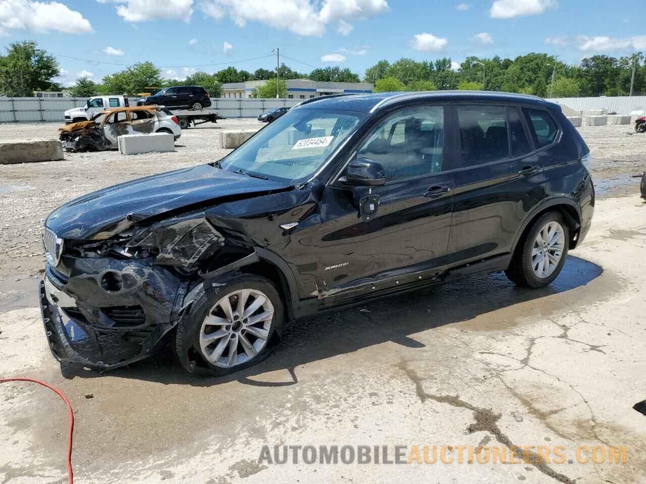 5UXWX9C33H0T25428 BMW X3 2017