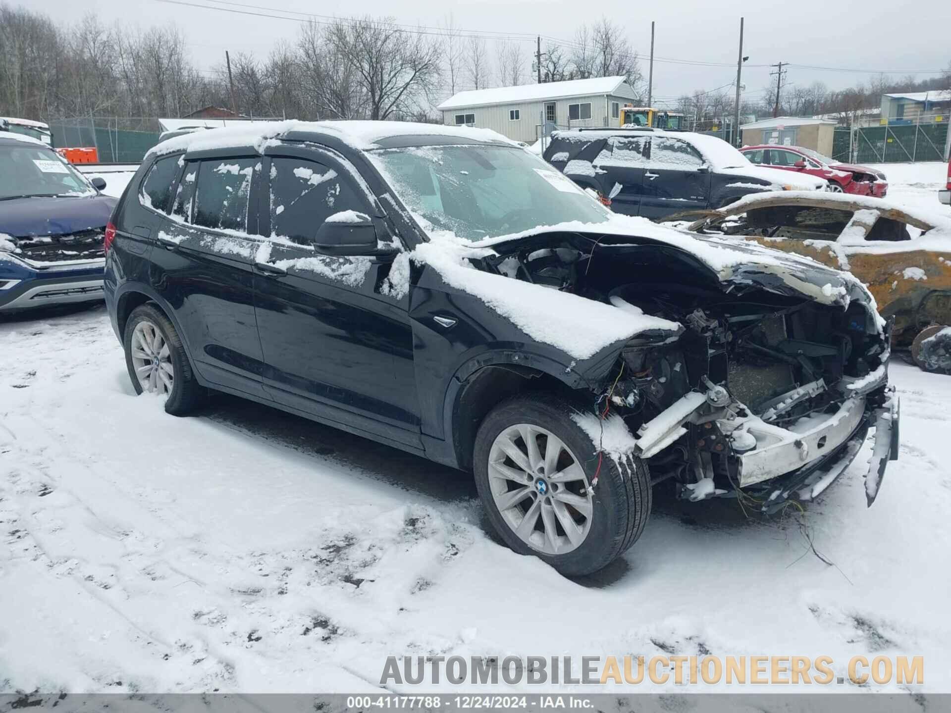 5UXWX9C38H0T25392 BMW X3 2017