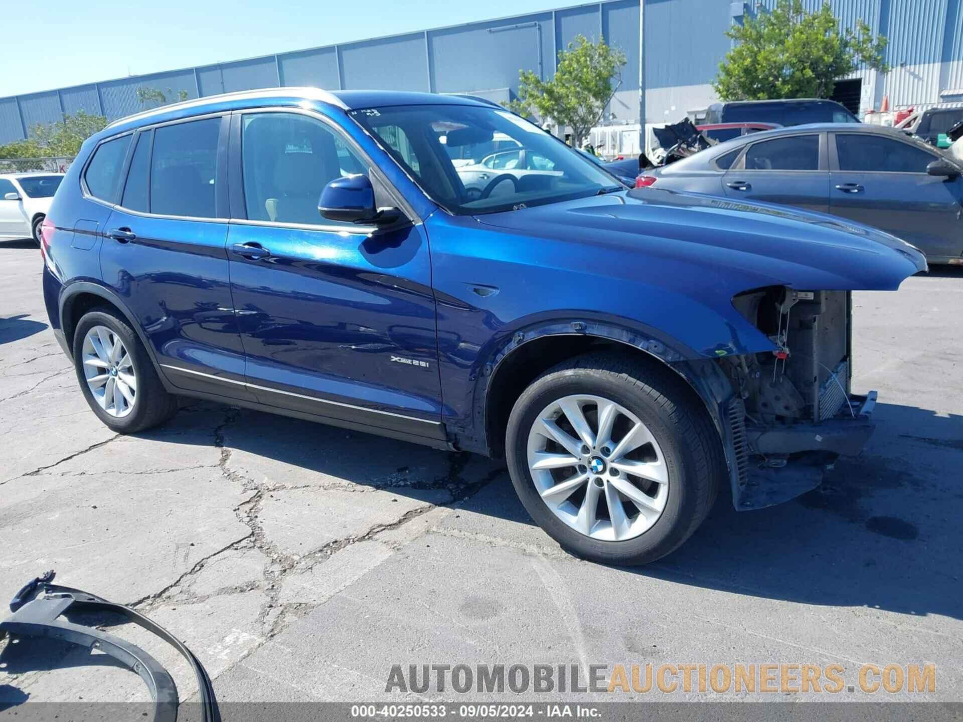 5UXWX9C3XH0T18055 BMW X3 2017