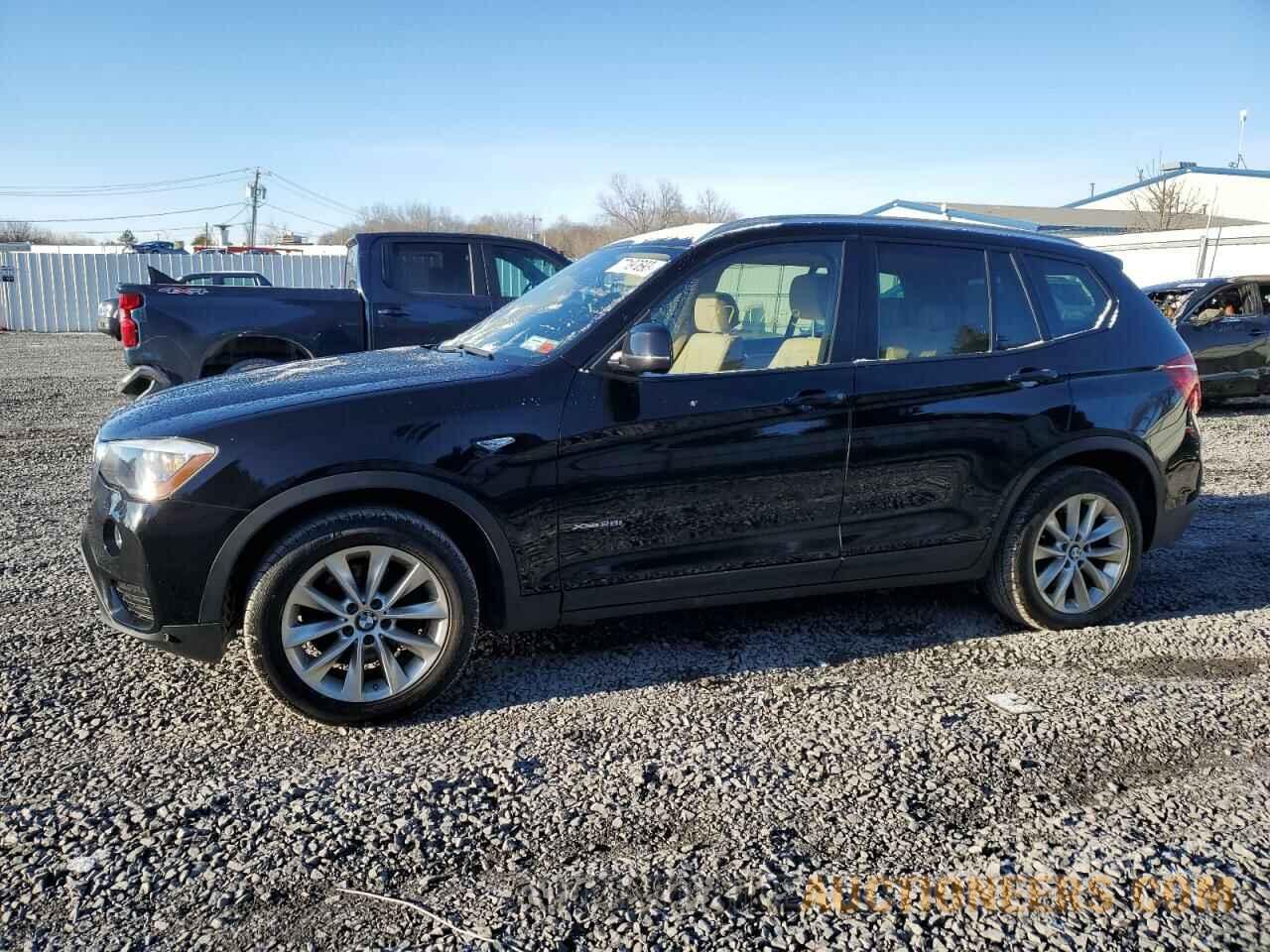 5UXWX9C3XH0W72352 BMW X3 2017