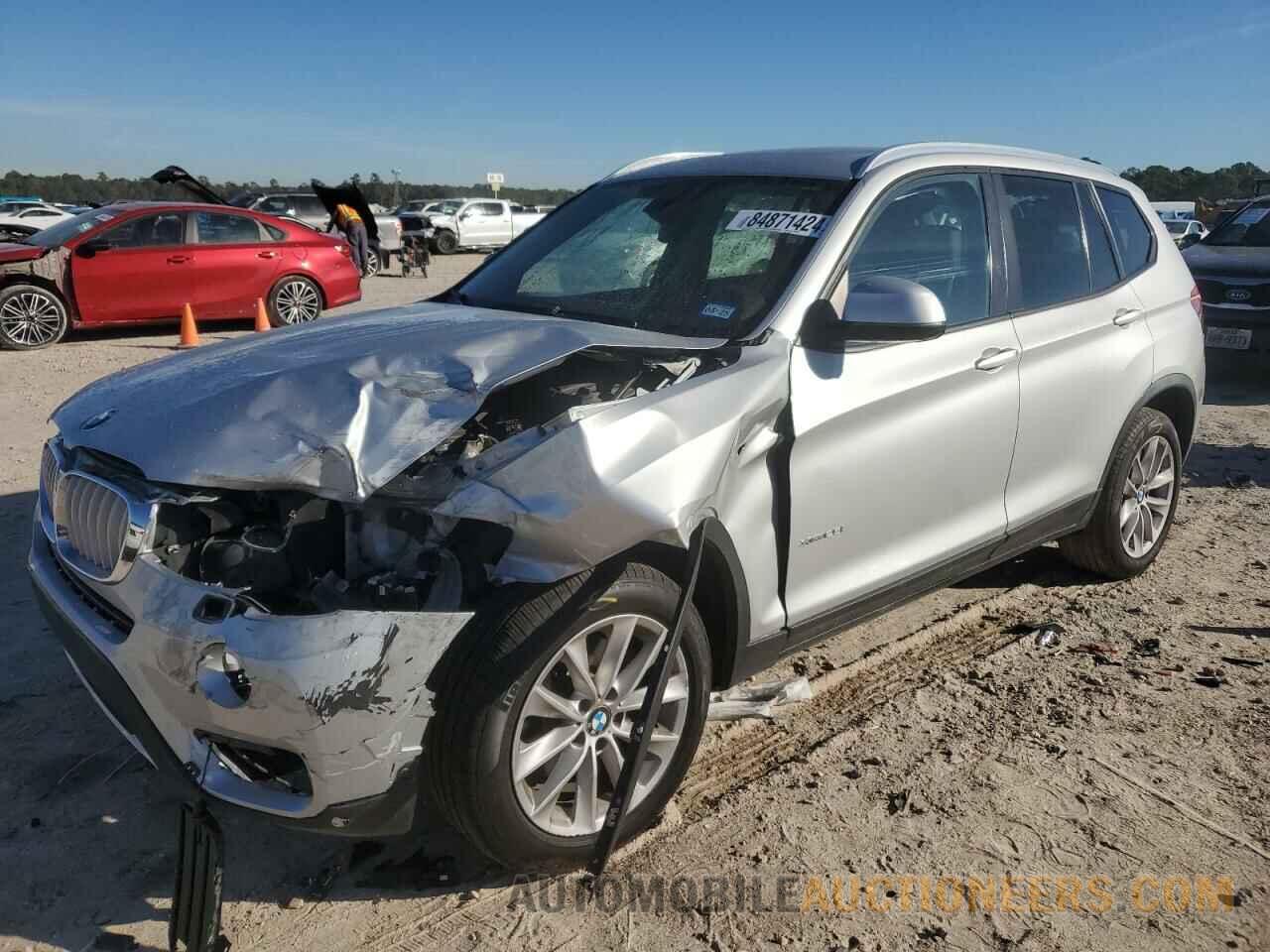 5UXWX9C50F0D52961 BMW X3 2015