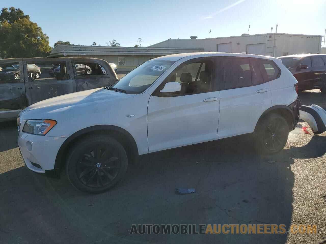 5UXWX9C51E0D24469 BMW X3 2014