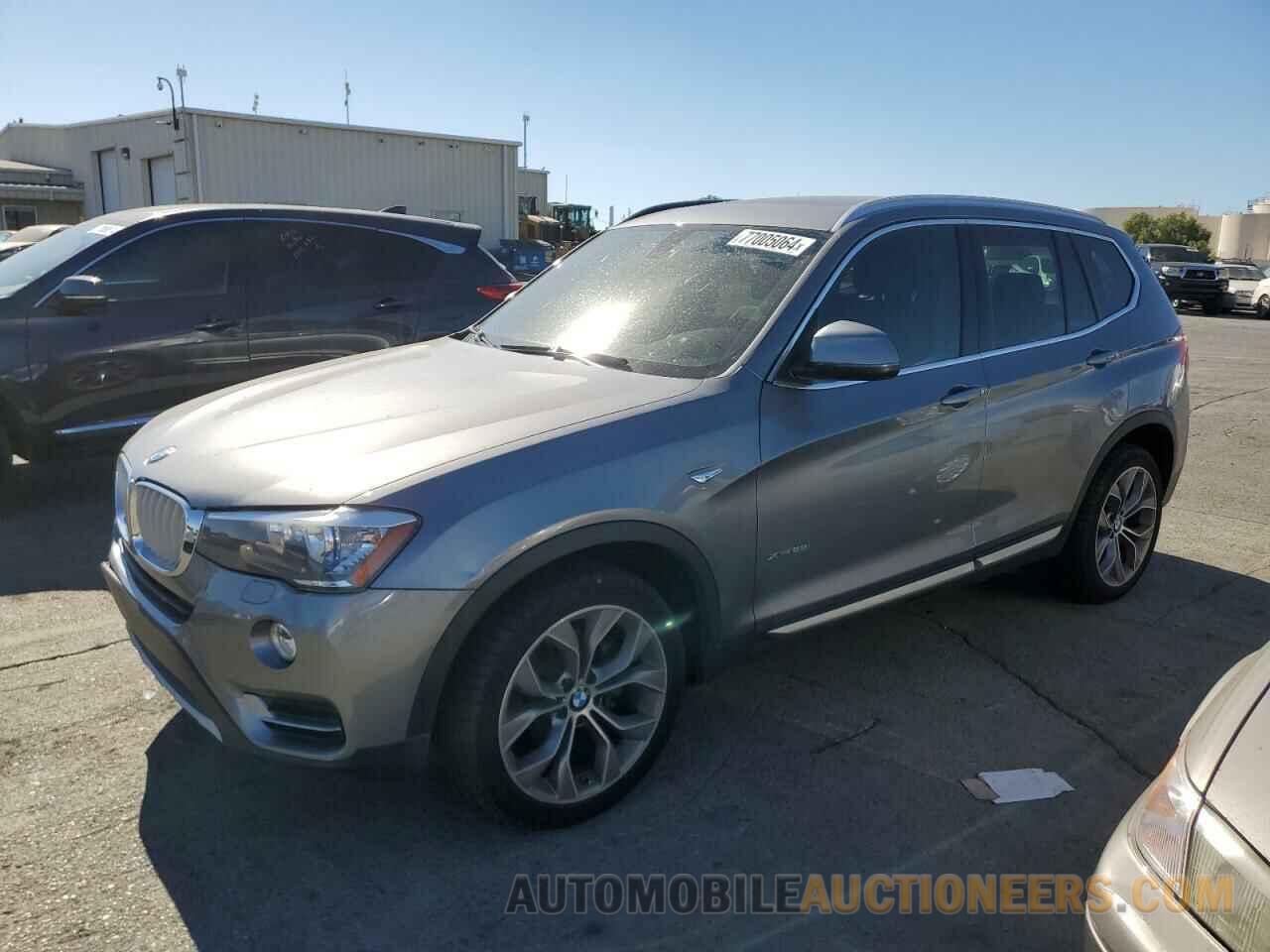 5UXWX9C51F0D45114 BMW X3 2015