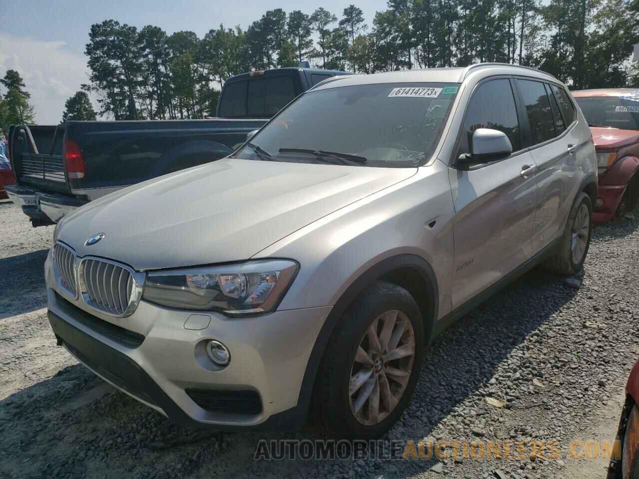 5UXWX9C52H0T13885 BMW X3 2017