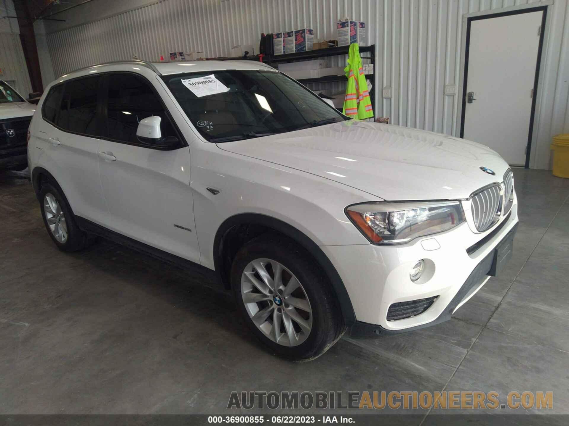 5UXWX9C53F0D47611 BMW X3 2015