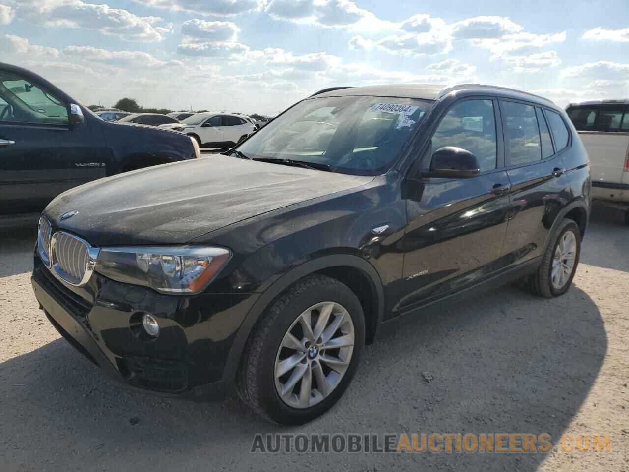 5UXWX9C53F0D48399 BMW X3 2015