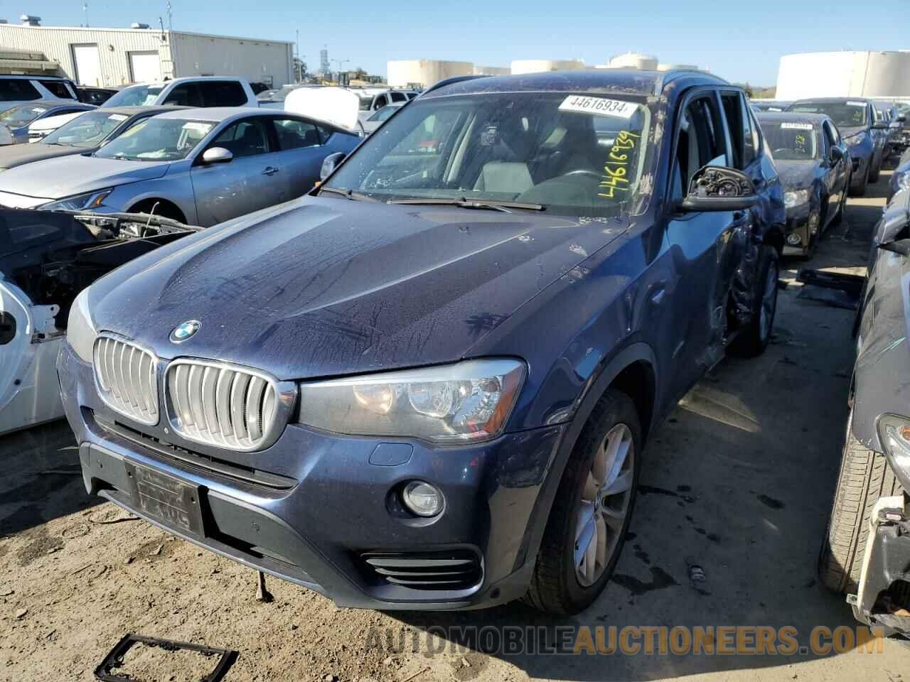 5UXWX9C53F0D54400 BMW X3 2015