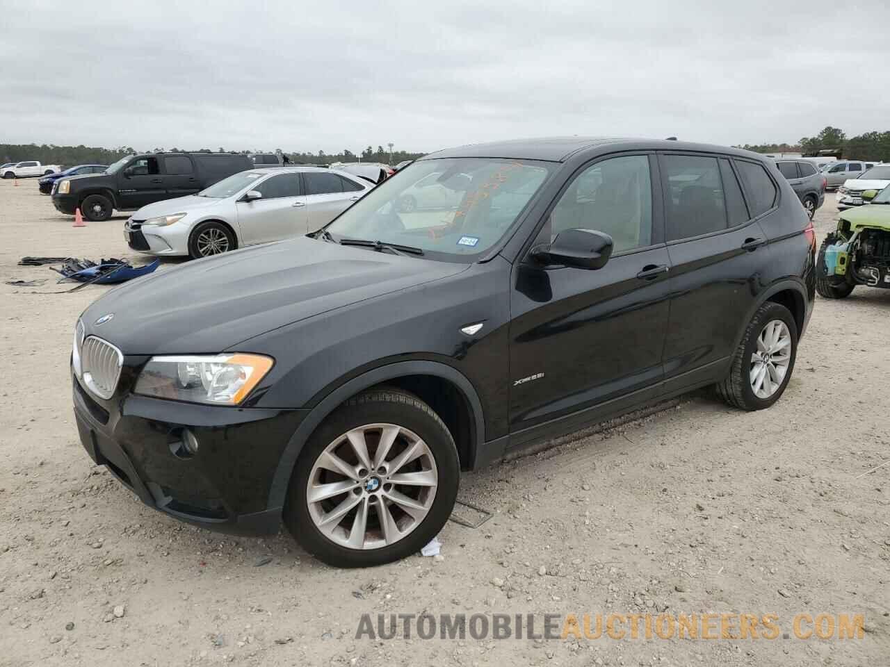 5UXWX9C54E0D23624 BMW X3 2014