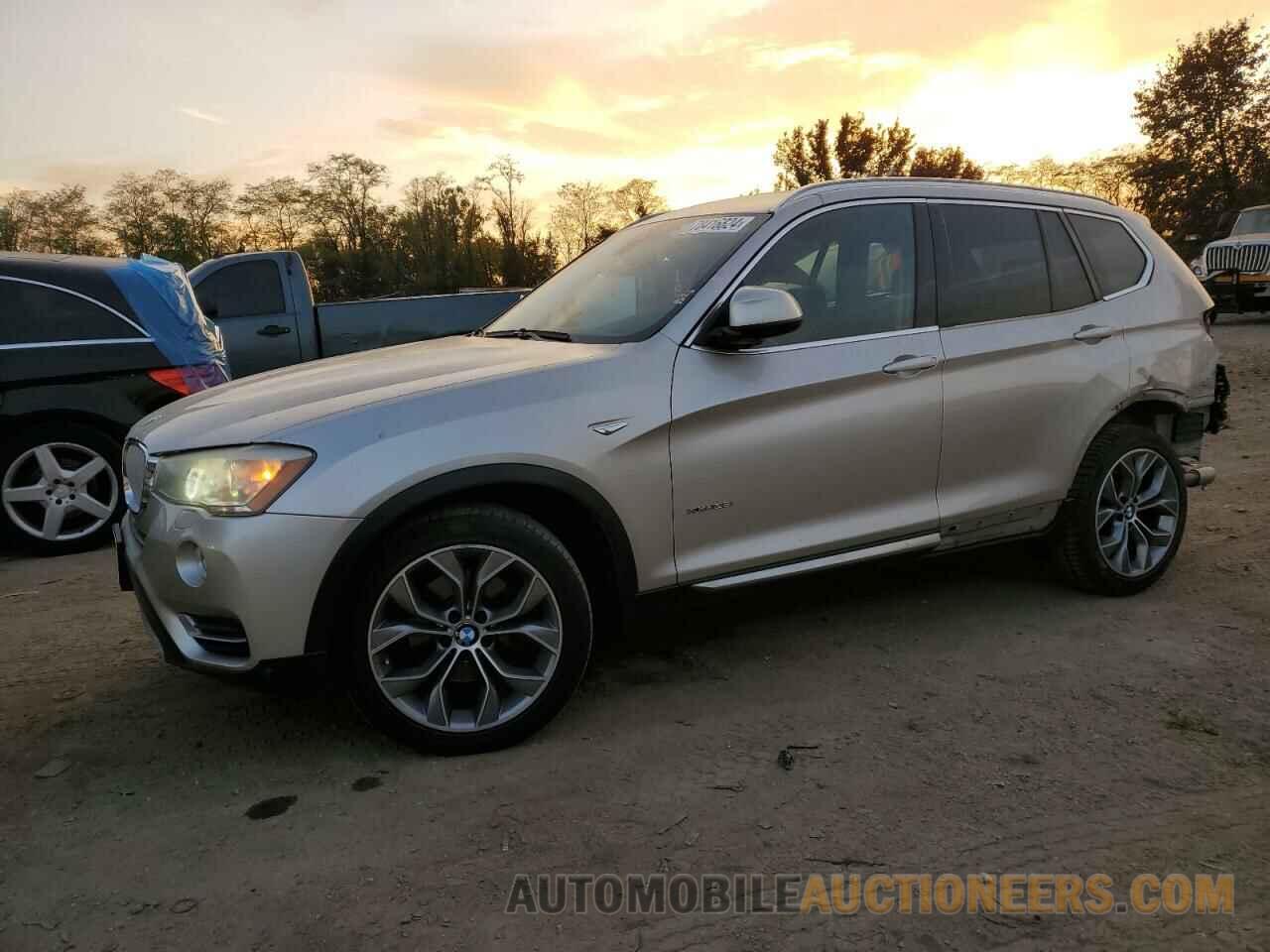 5UXWX9C54F0D62750 BMW X3 2015