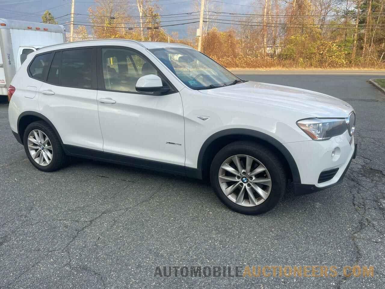 5UXWX9C55F0D53555 BMW X3 2015