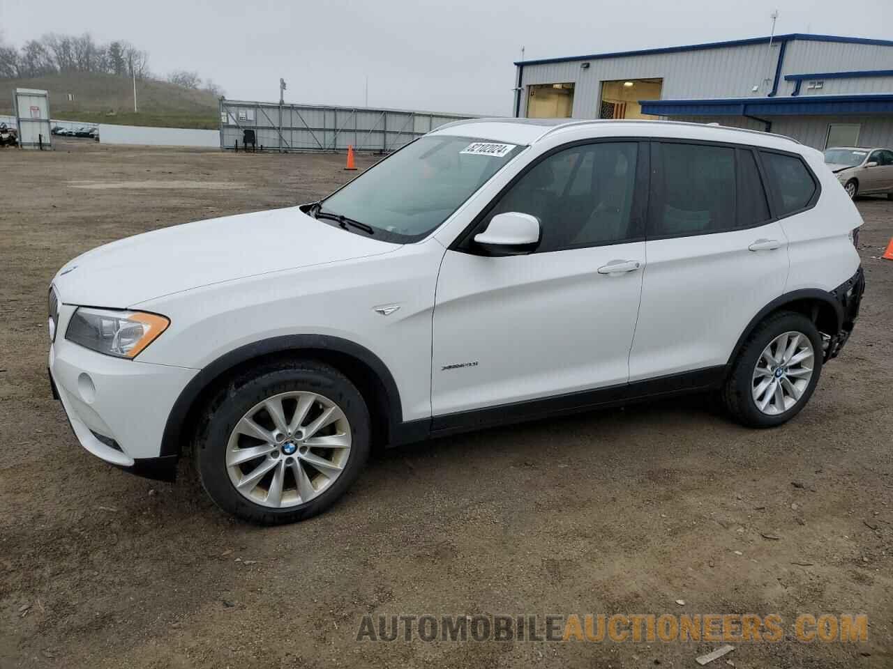 5UXWX9C56D0A19306 BMW X3 2013