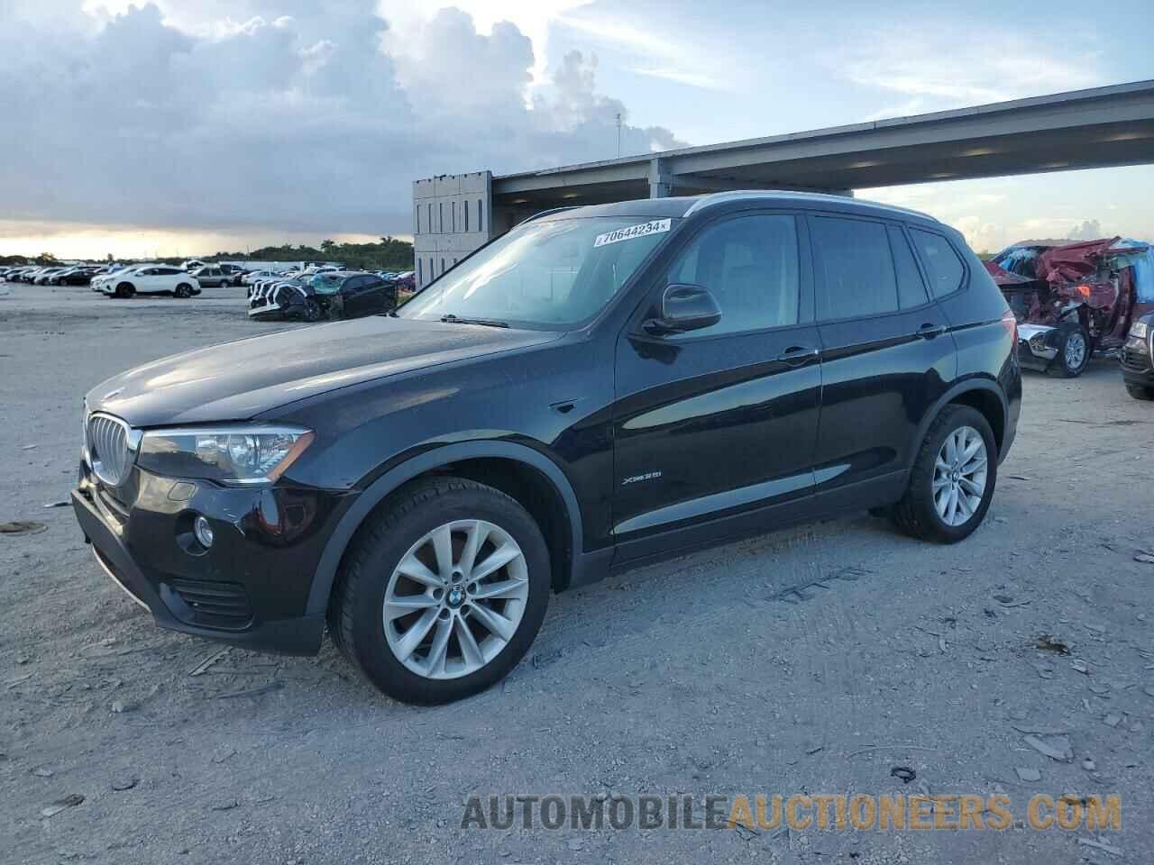 5UXWX9C56F0D51362 BMW X3 2015