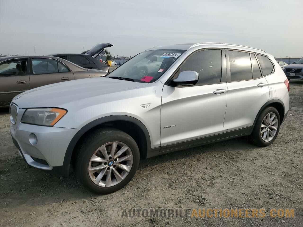 5UXWX9C57D0D01065 BMW X3 2013