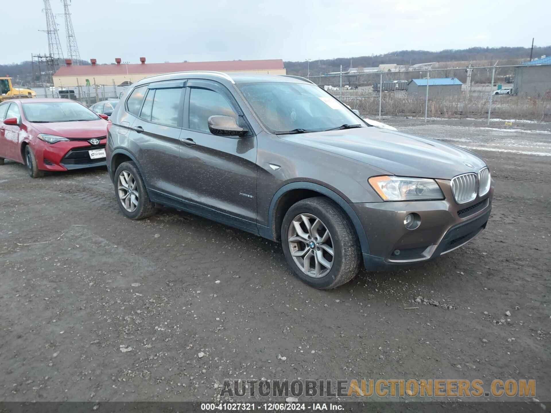 5UXWX9C58D0A32218 BMW X3 2013