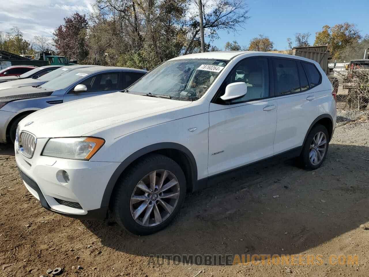 5UXWX9C58E0D17602 BMW X3 2014