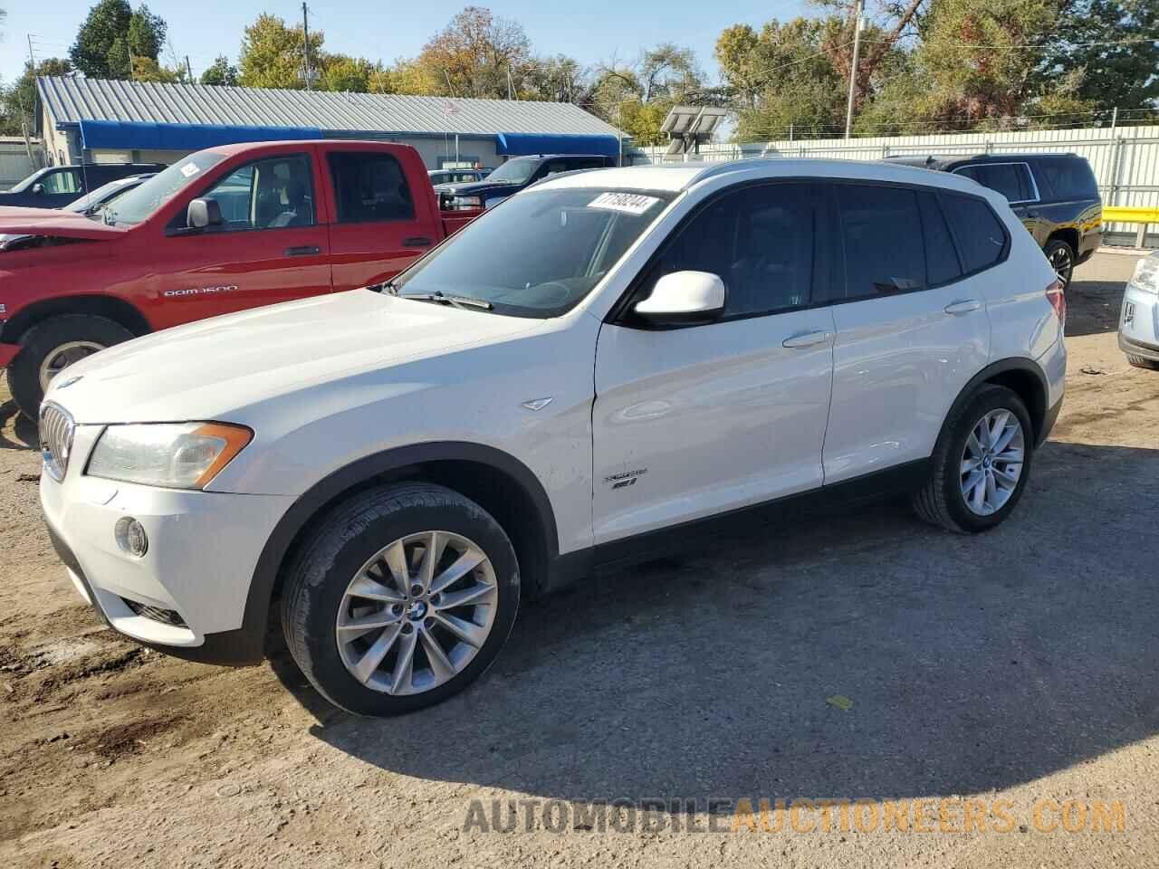 5UXWX9C58E0D35856 BMW X3 2014