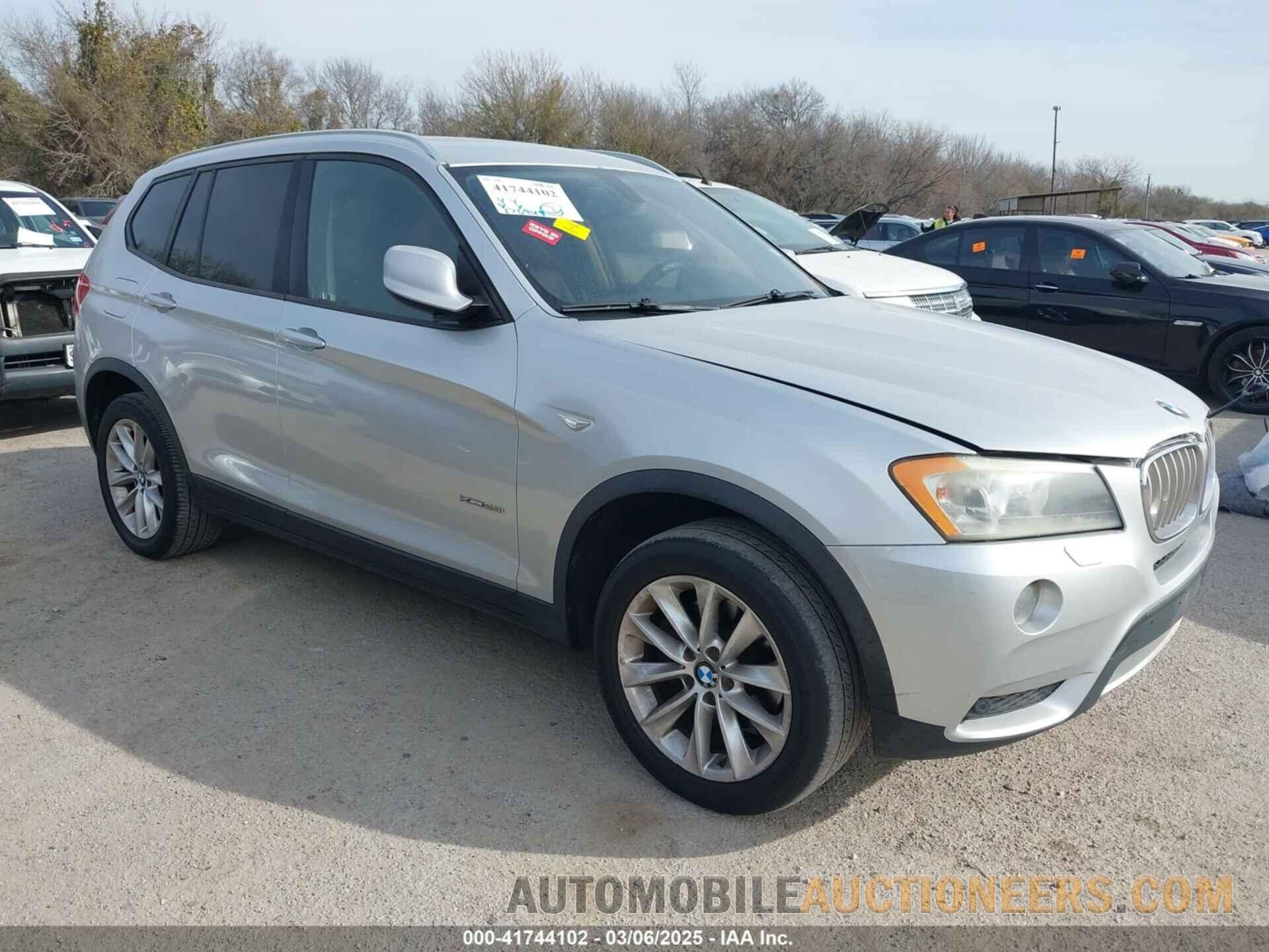 5UXWX9C58E0D37249 BMW X3 2014