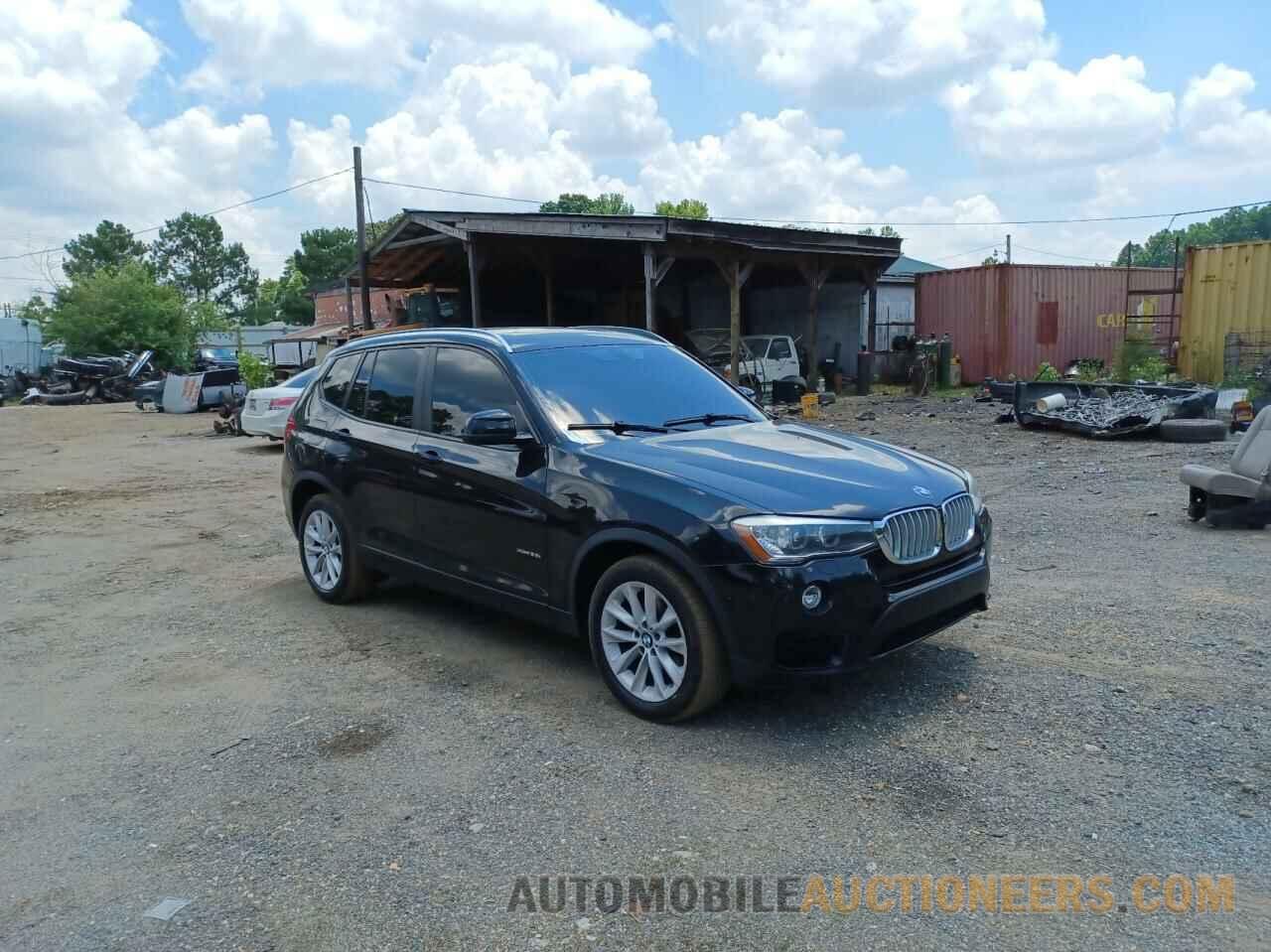 5UXWX9C58F0D46213 BMW X3 2015