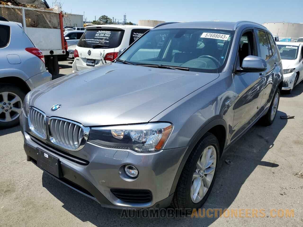 5UXWX9C58F0D46647 BMW X3 2015