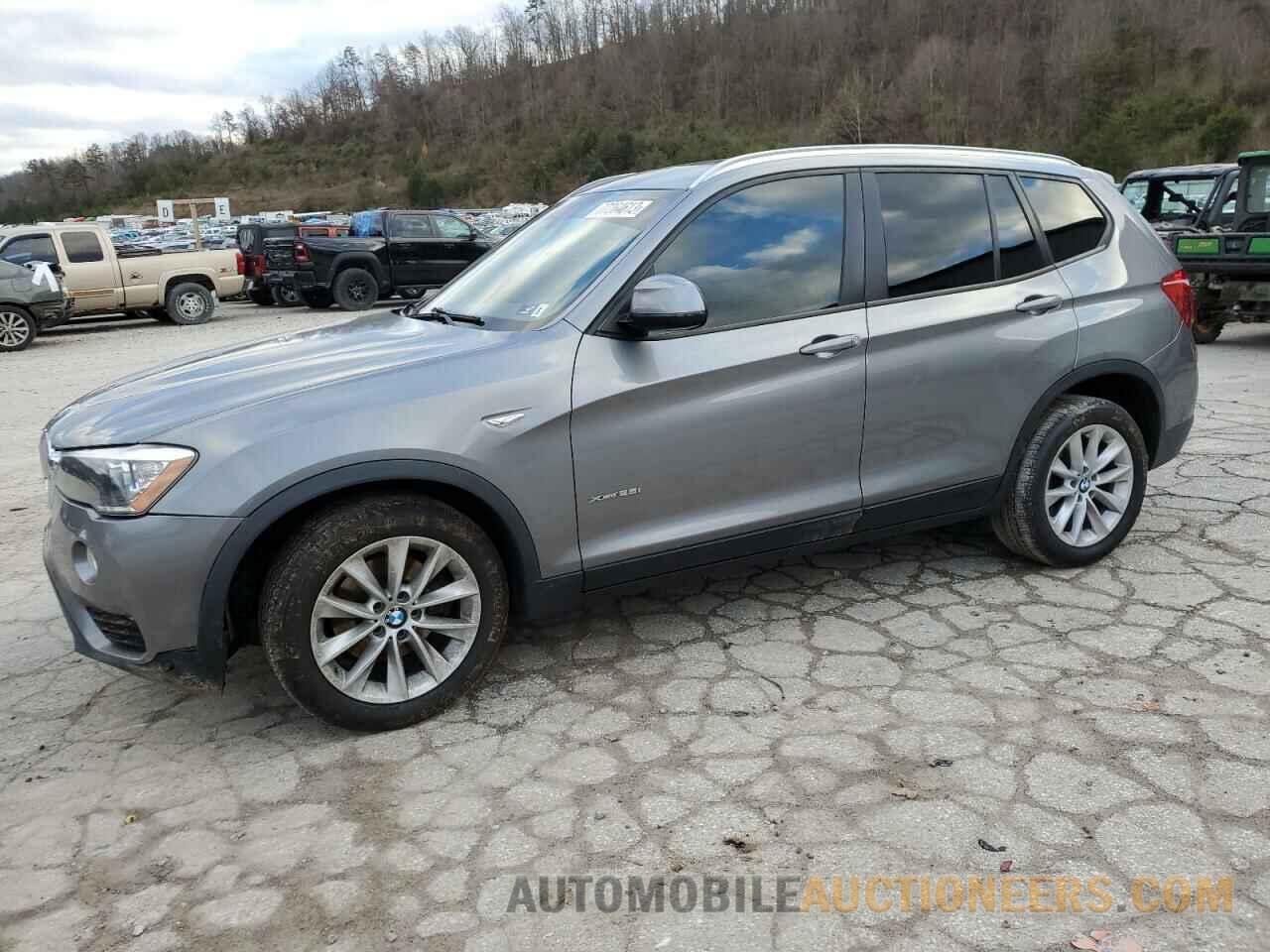 5UXWX9C58F0D62721 BMW X3 2015