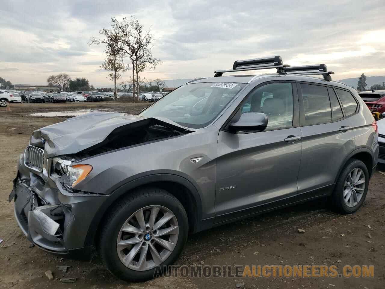 5UXWX9C59D0A28405 BMW X3 2013