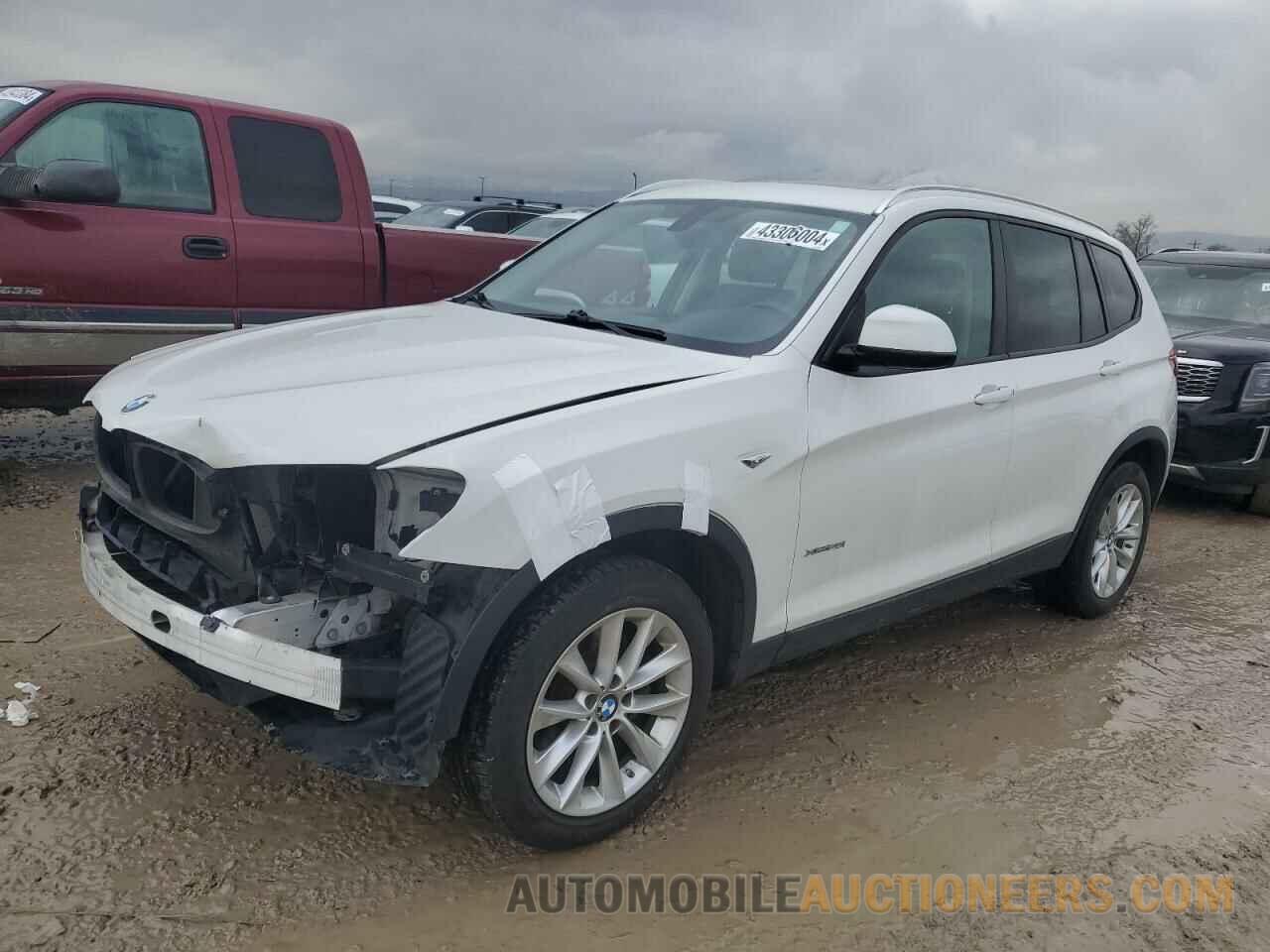 5UXWX9C59F0D44910 BMW X3 2015